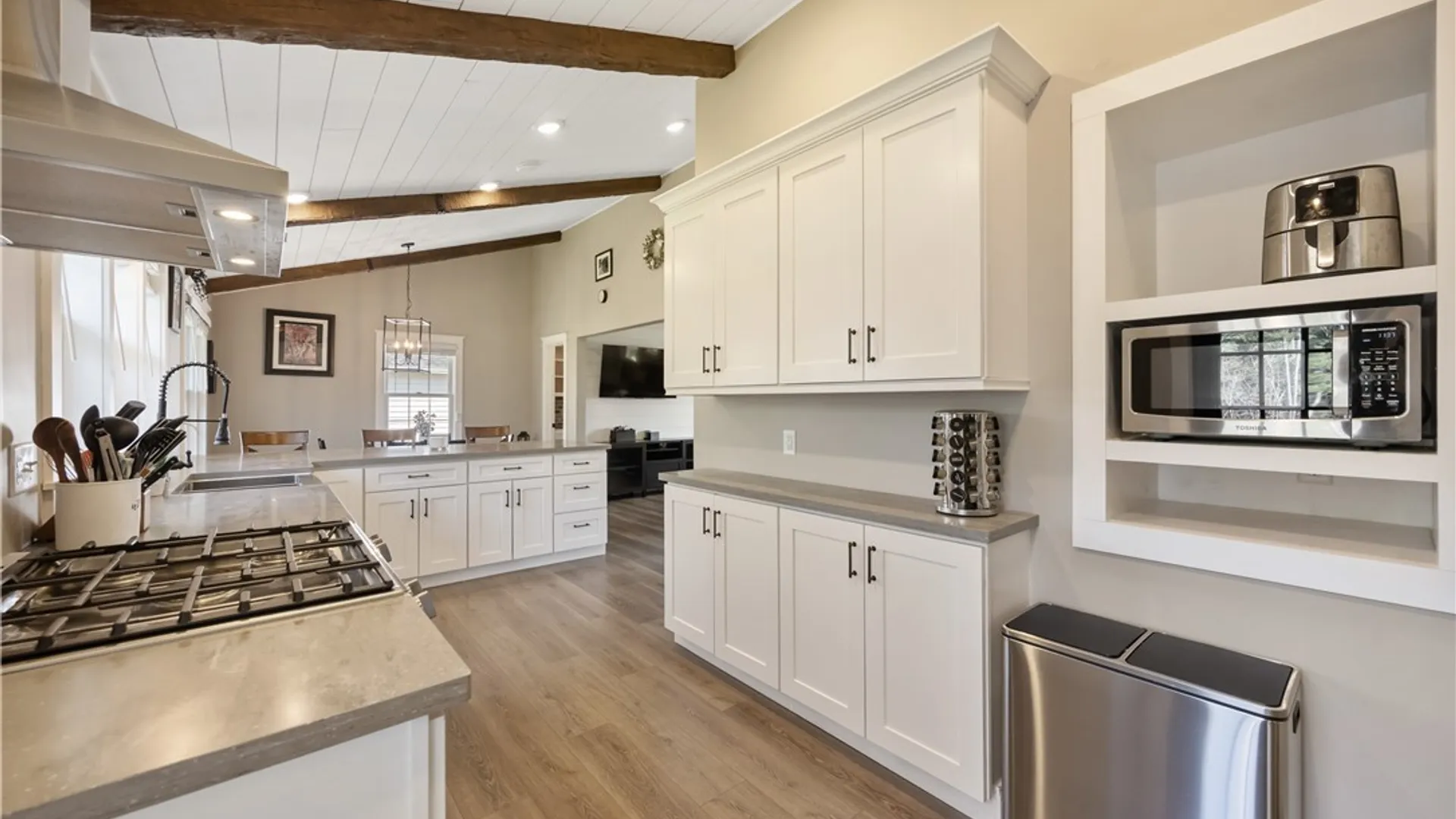 Property at 4035 Nelson Heights Road, Nelson, NY 13035 9