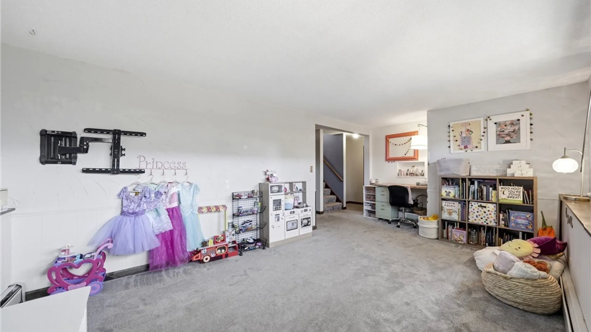 Property at 4528 Roundtree Road, Hamburg, NY 14075 29