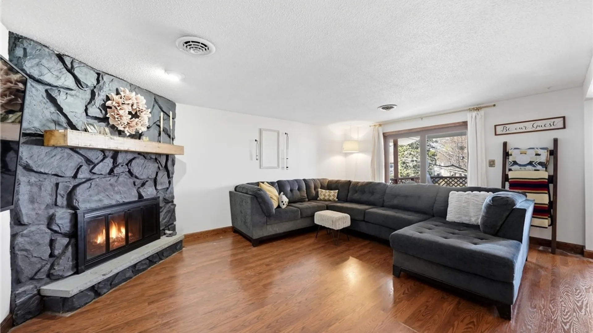 Property at 4528 Roundtree Road, Hamburg, NY 14075 9