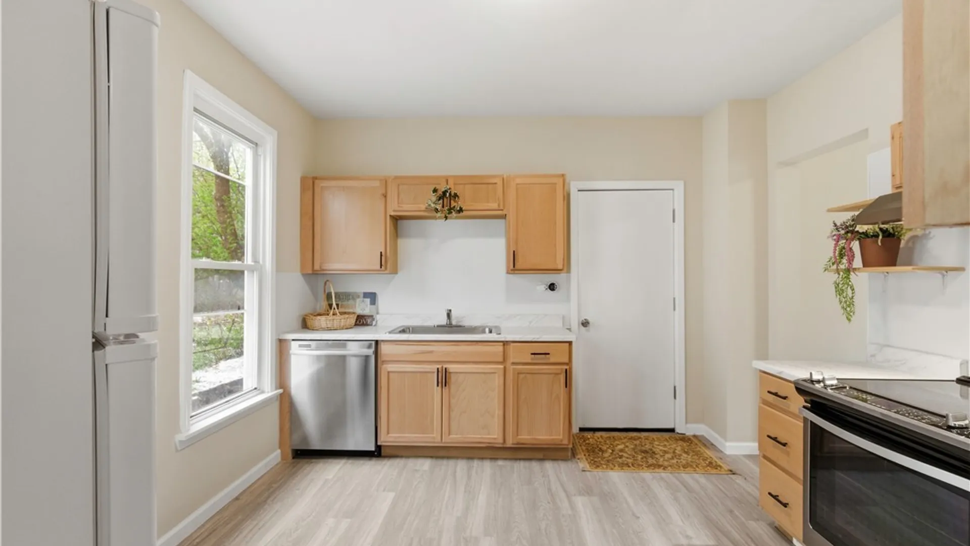 Property at 311 Rowland Street, Syracuse, NY 13204 8