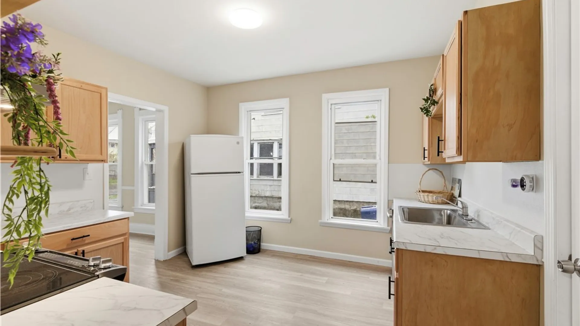 Property at 311 Rowland Street, Syracuse, NY 13204 9