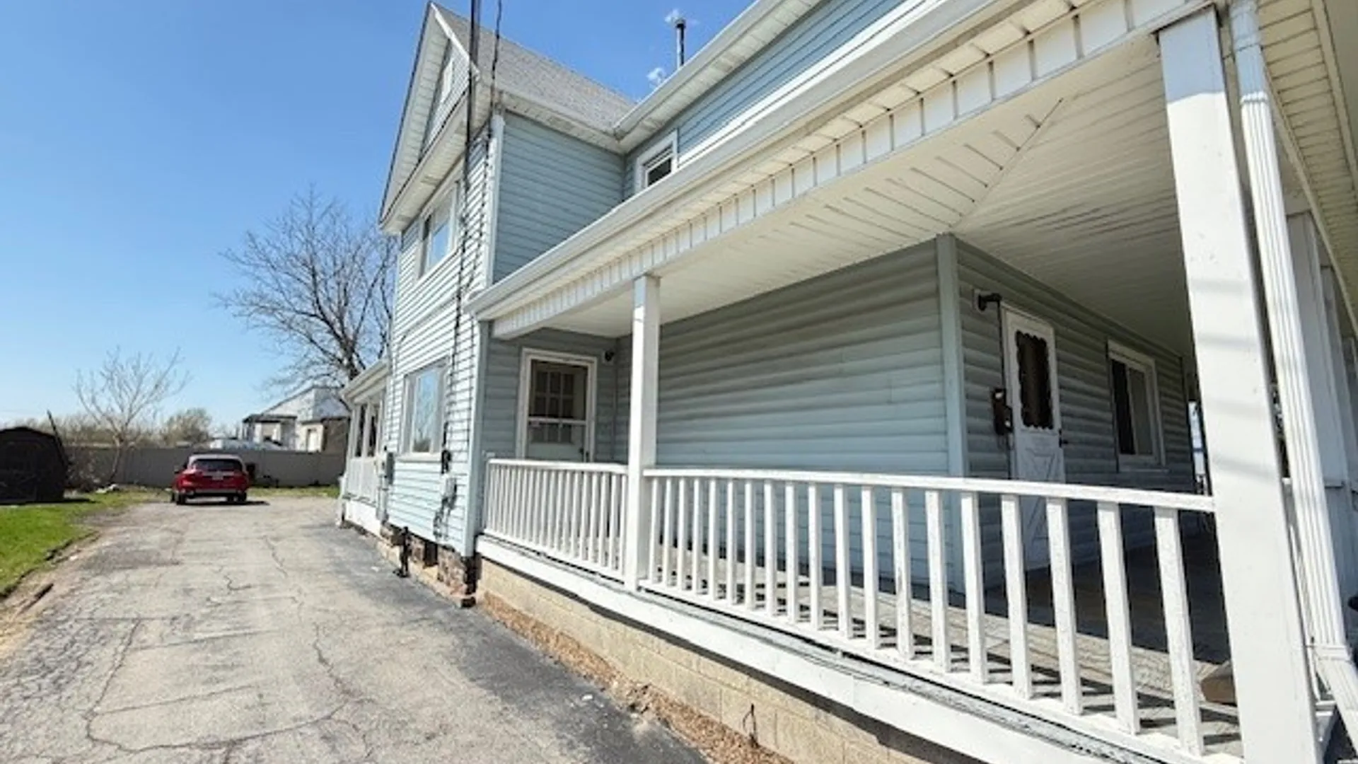Property at 1816 Military Road, Tonawanda, NY 14217 3