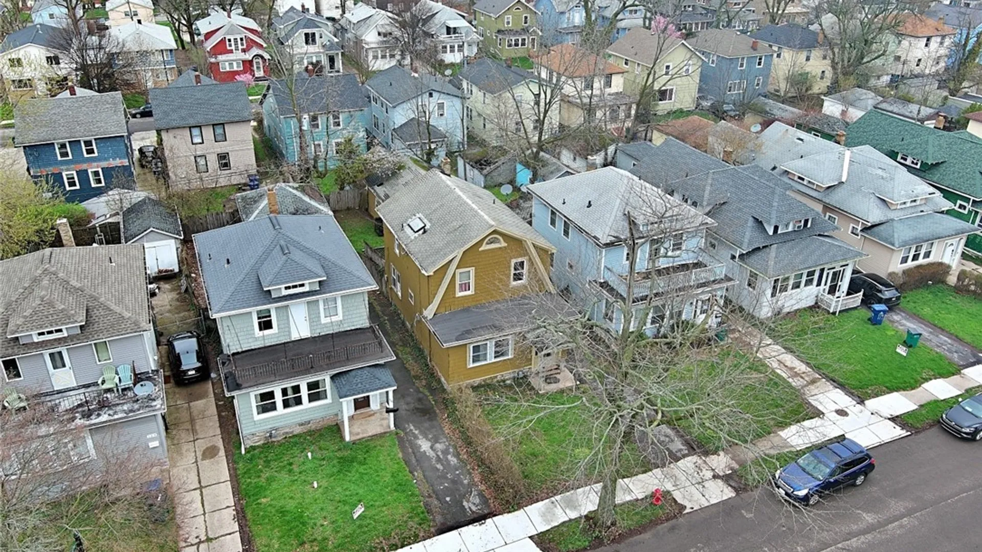 Property at 127 Northrup Place, Buffalo, NY 14214 12