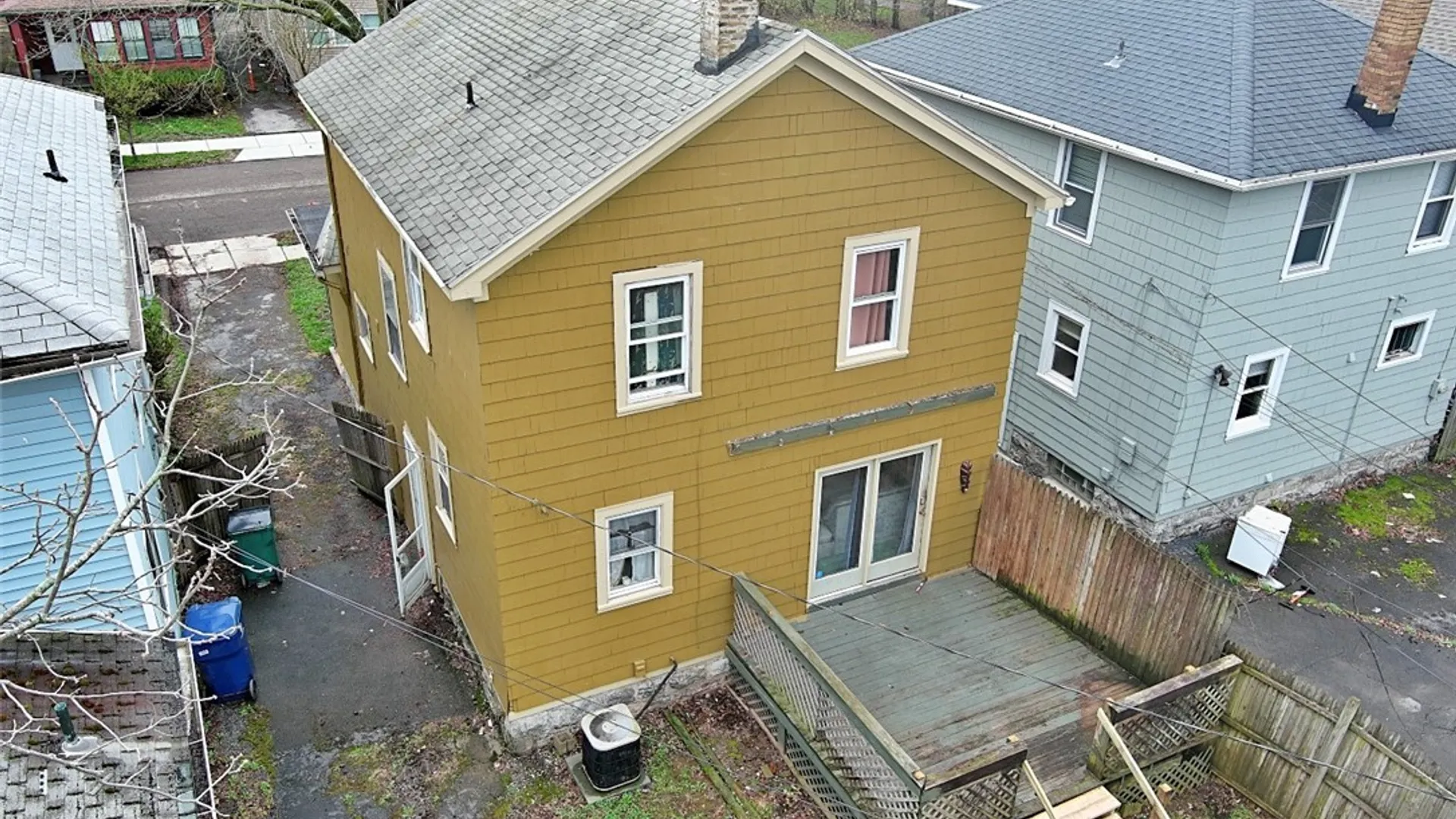 Property at 127 Northrup Place, Buffalo, NY 14214 5