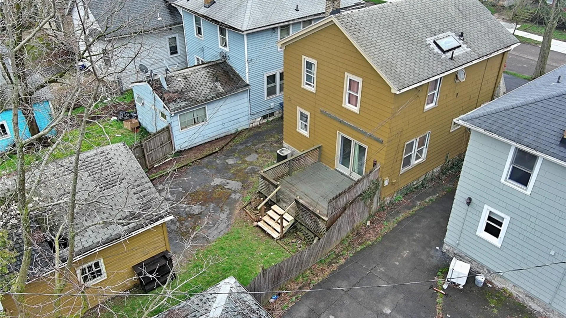 Property at 127 Northrup Place, Buffalo, NY 14214 6