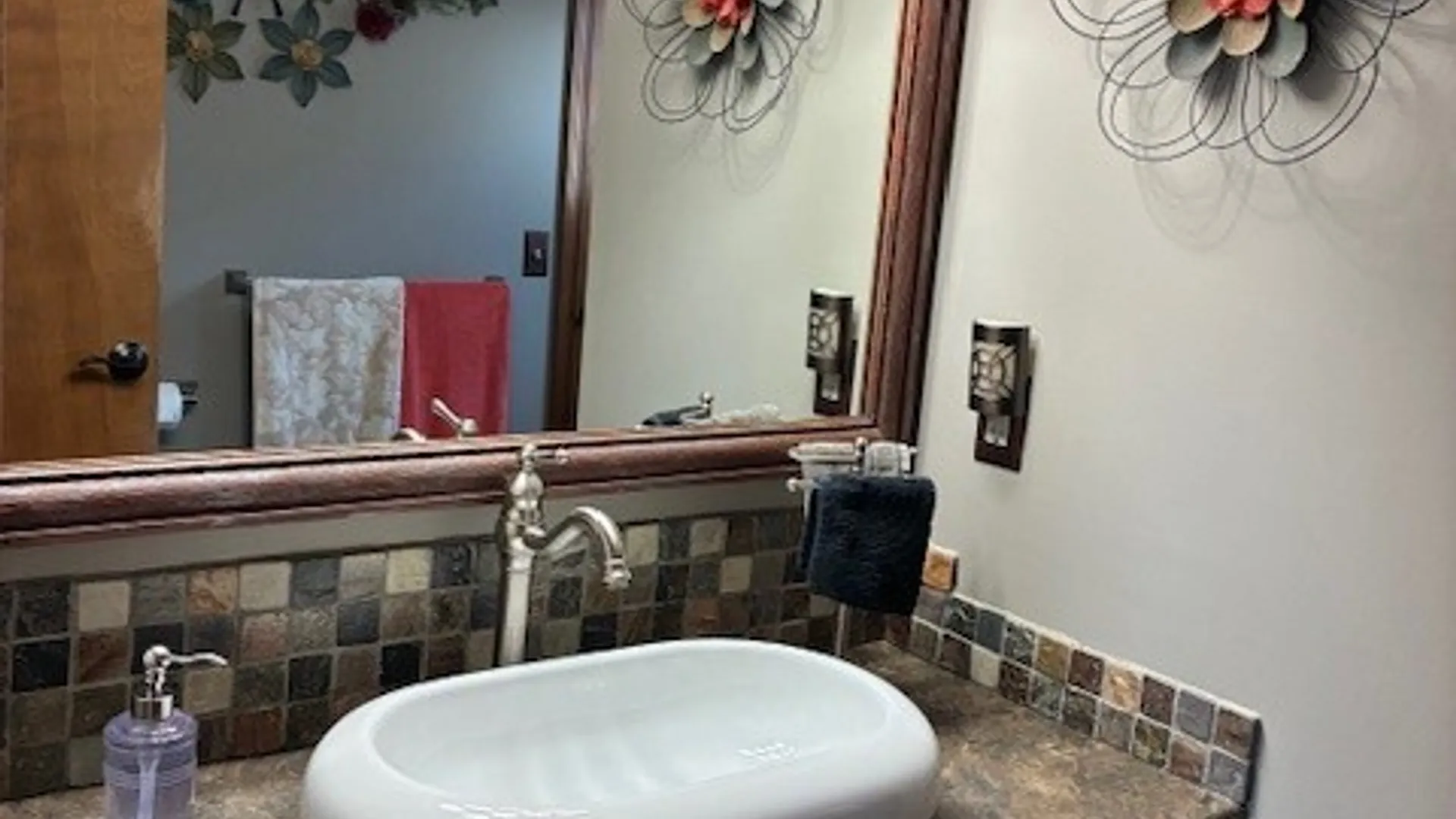 Property at 115 Hyland Avenue, Cheektowaga, NY 14043 9