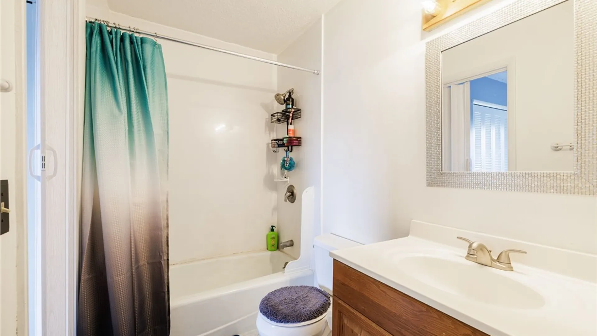 Property at 499 Eastbrooke Lane, Brighton, NY 14618 16