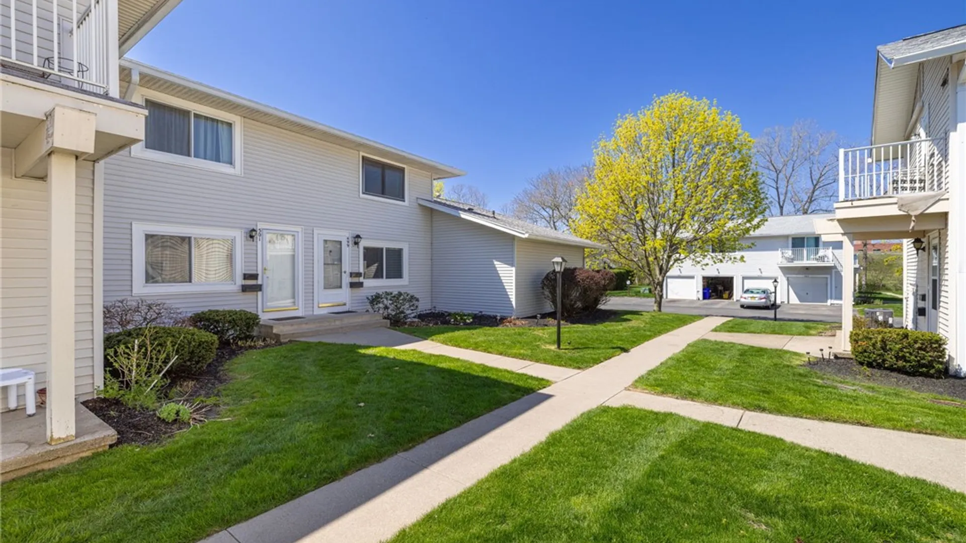 Property at 499 Eastbrooke Lane, Brighton, NY 14618 2