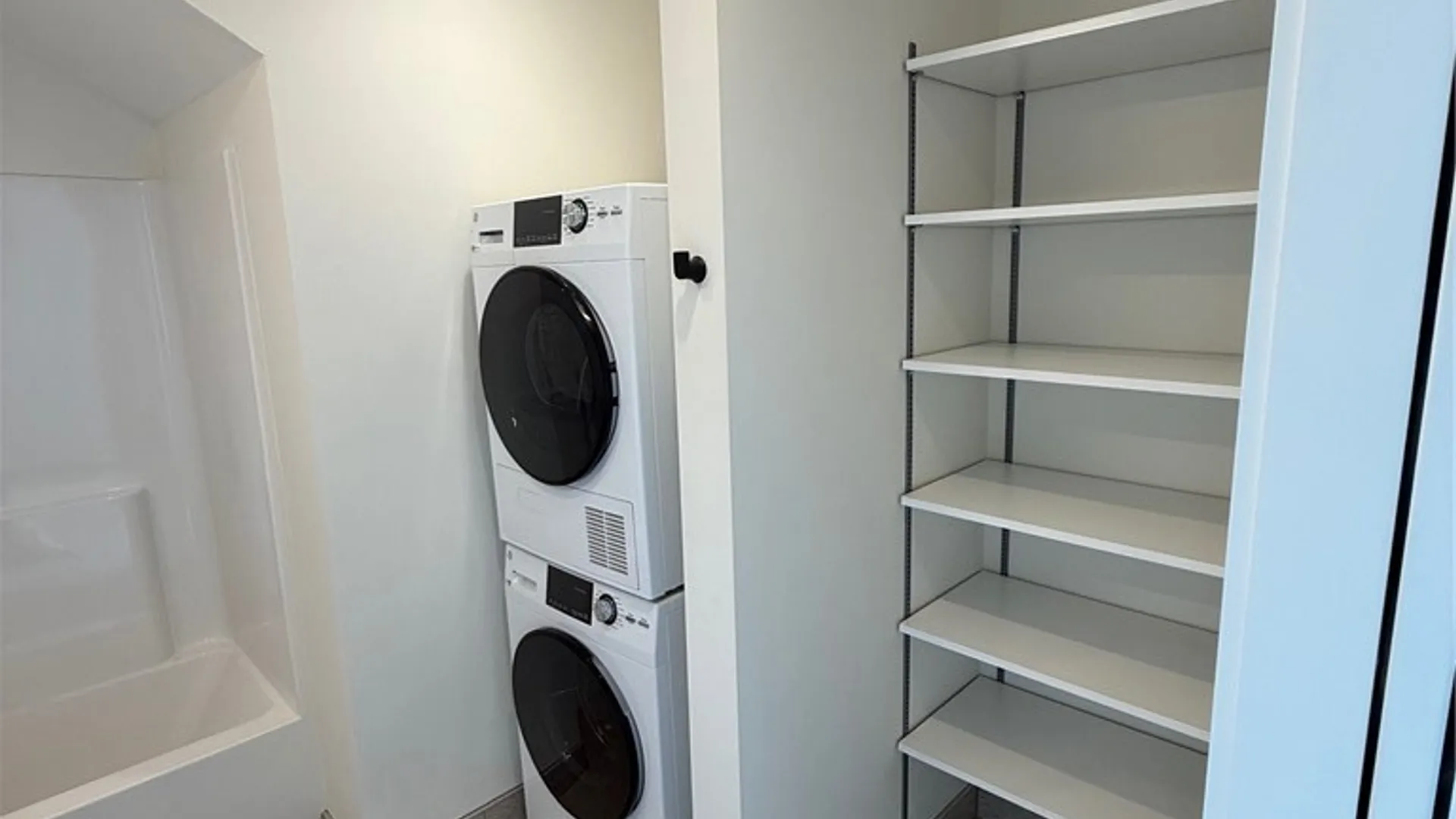 Property at 1117 Fayette Street, Syracuse, NY 13204 13