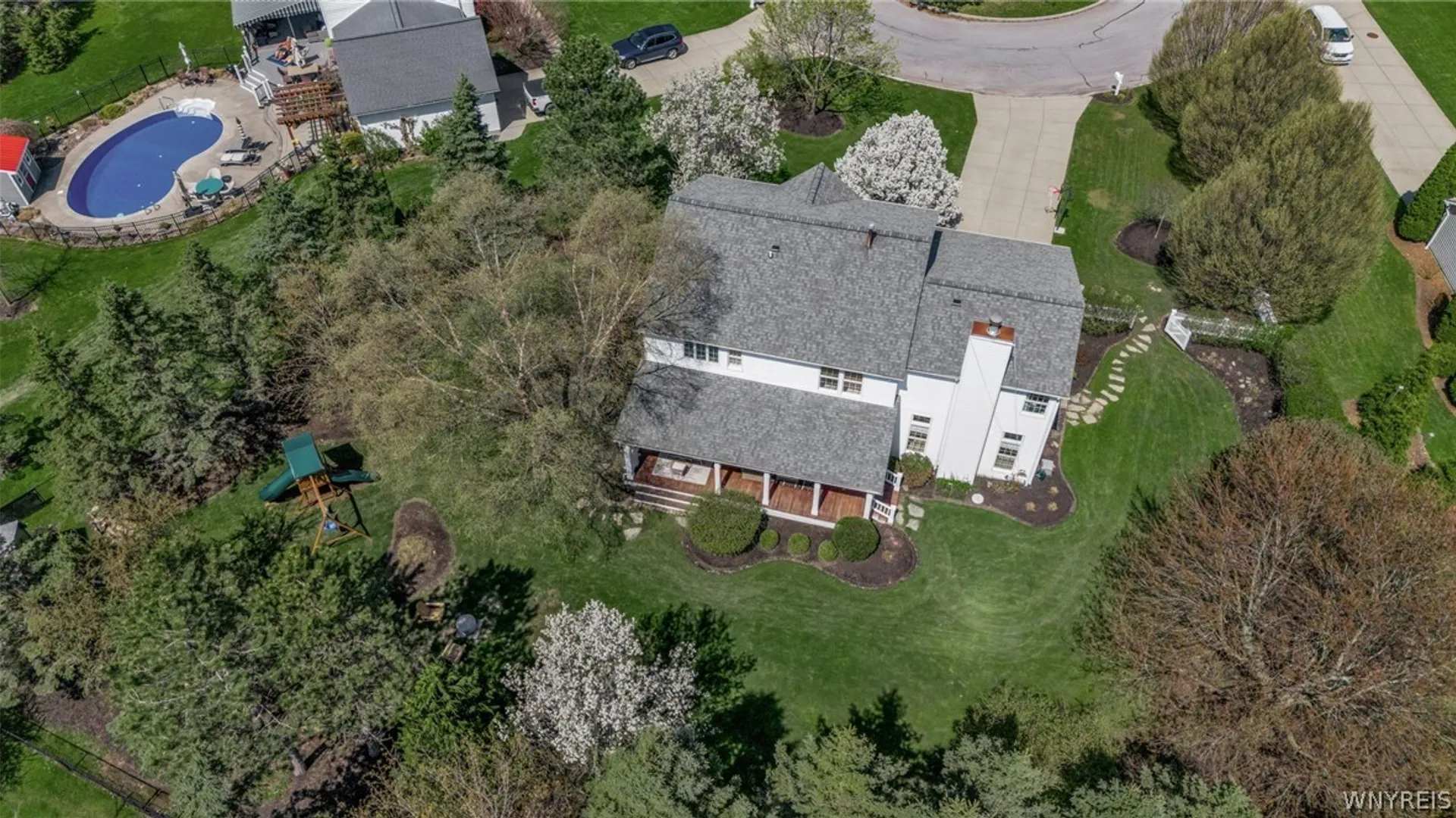 Property at 9357 Juniper Pl, Clarence, NY 14032 49