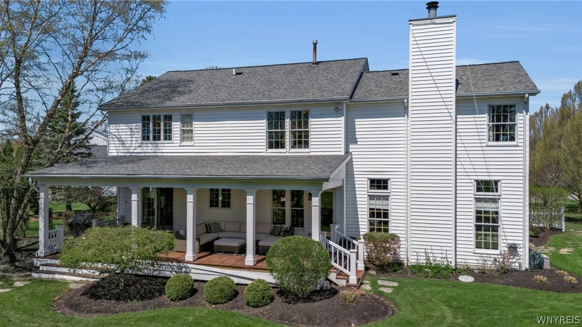 Property at 9357 Juniper Pl, Clarence, NY 14032 7