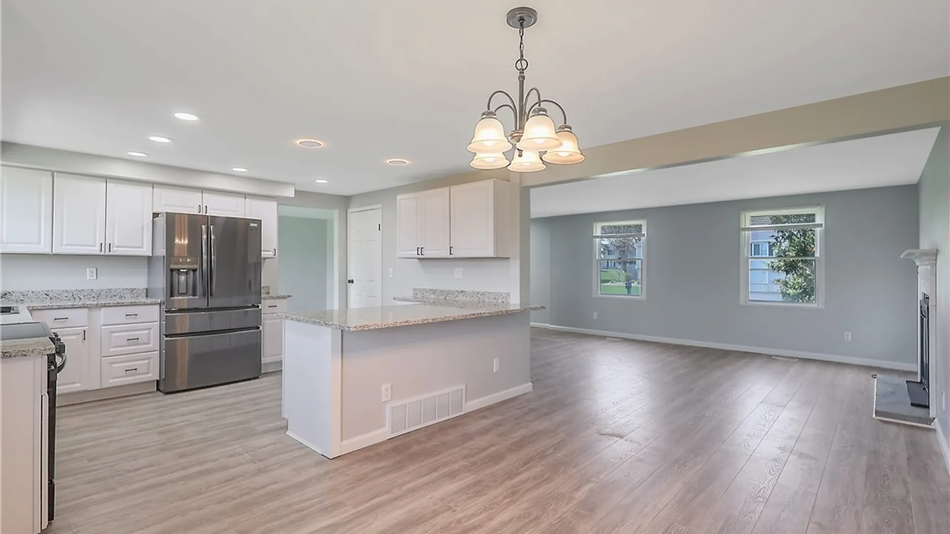 Property at 8026 Pickett Lane, Cicero, NY 13039 11