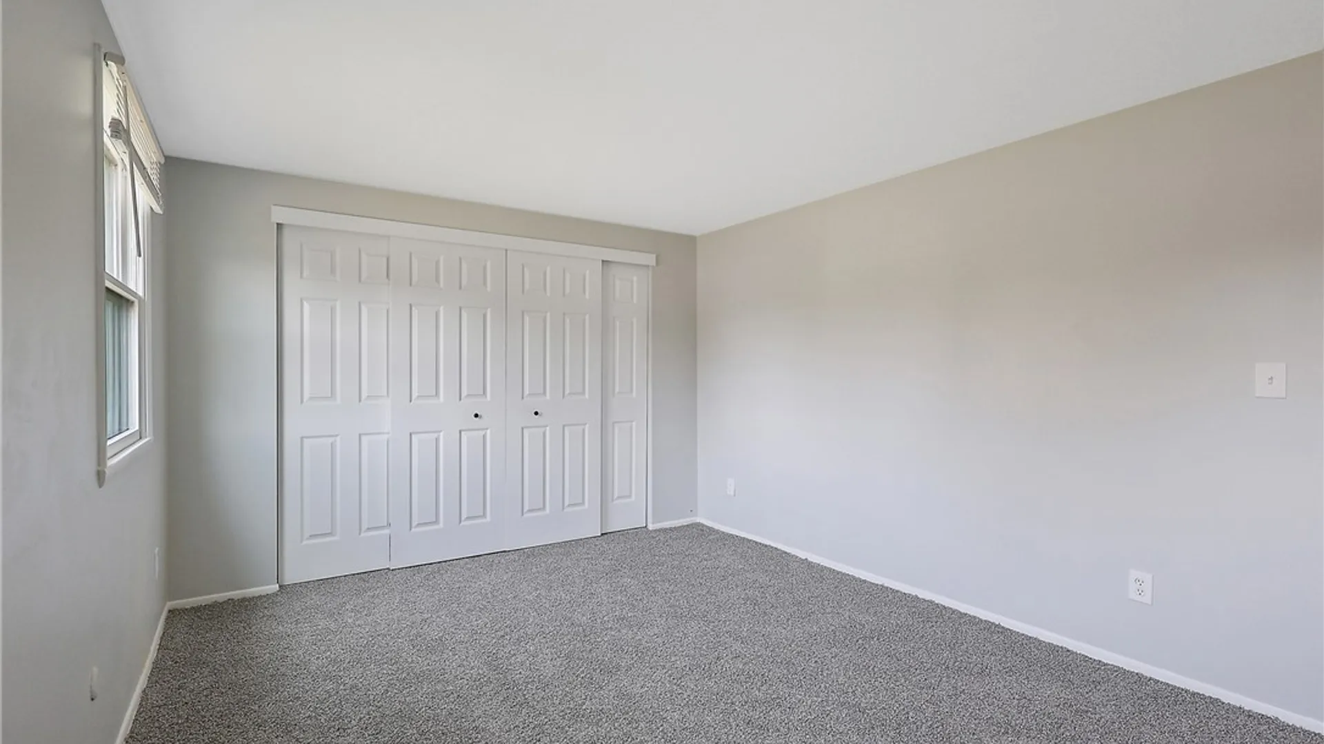 Property at 8026 Pickett Lane, Cicero, NY 13039 28