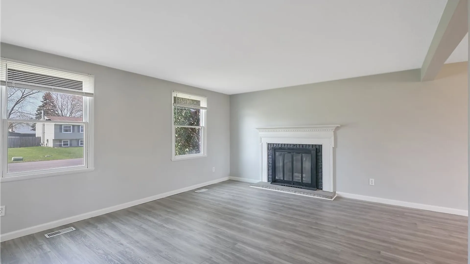 Property at 8026 Pickett Lane, Cicero, NY 13039 7