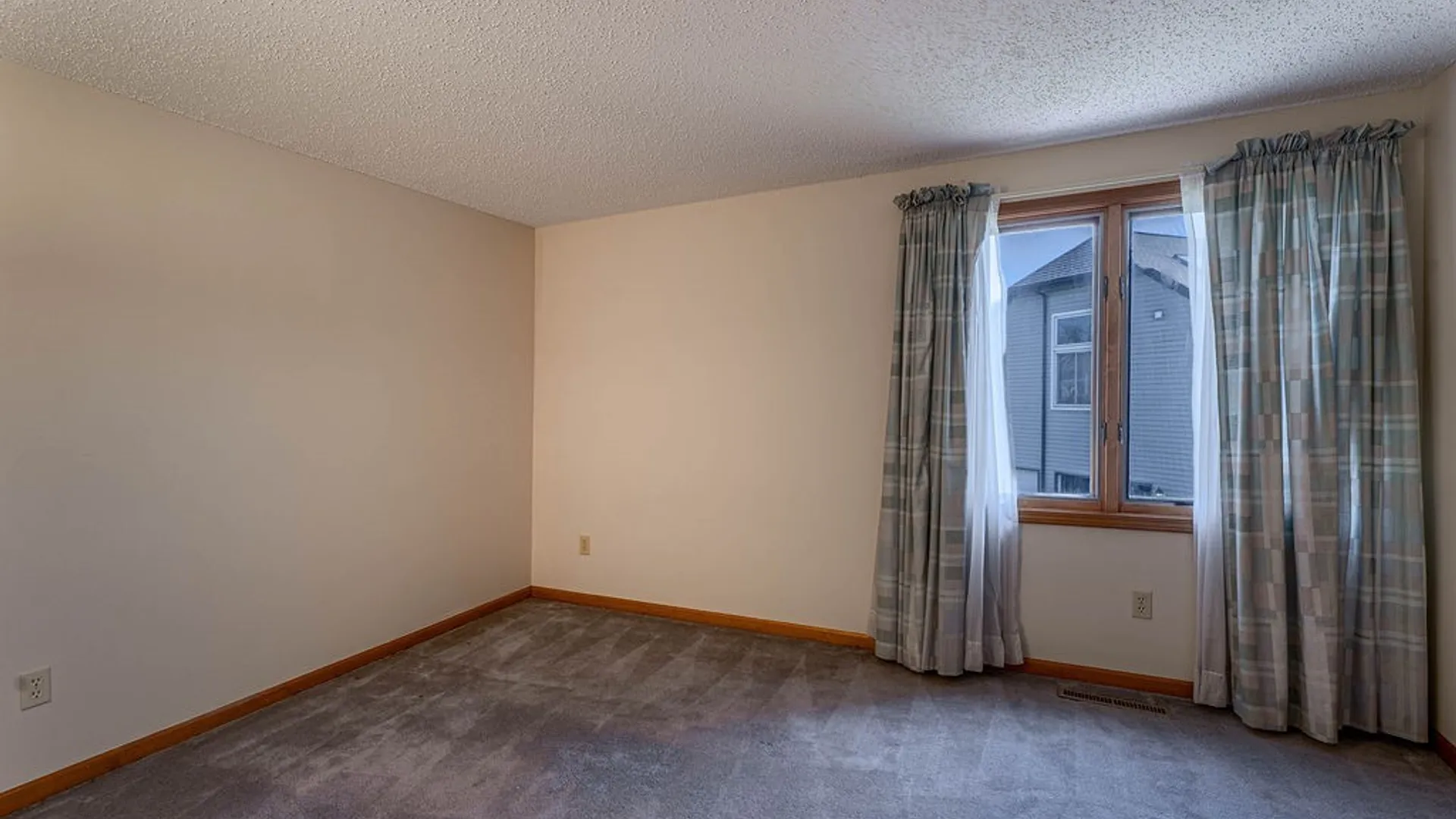 Property at 97 Markley Drive, Amherst, NY 14068 28