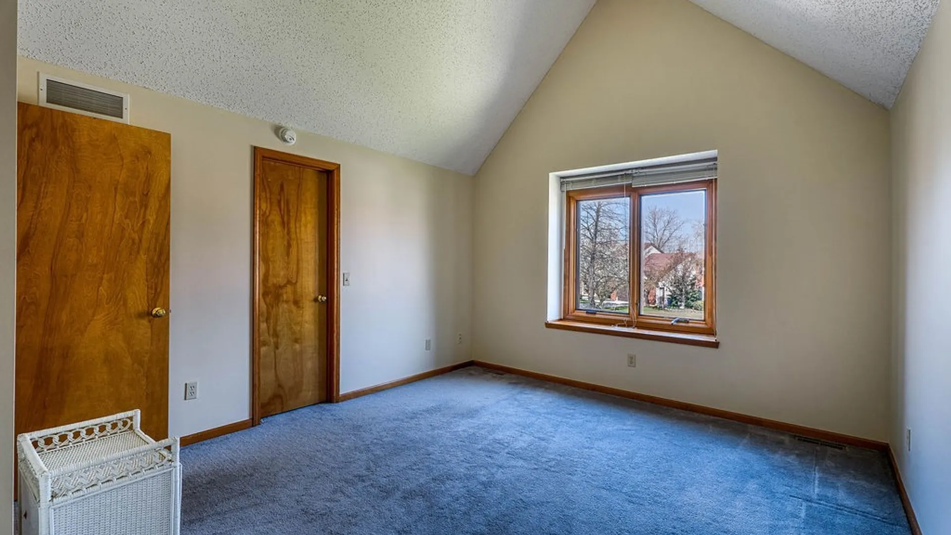 Property at 97 Markley Drive, Amherst, NY 14068 32