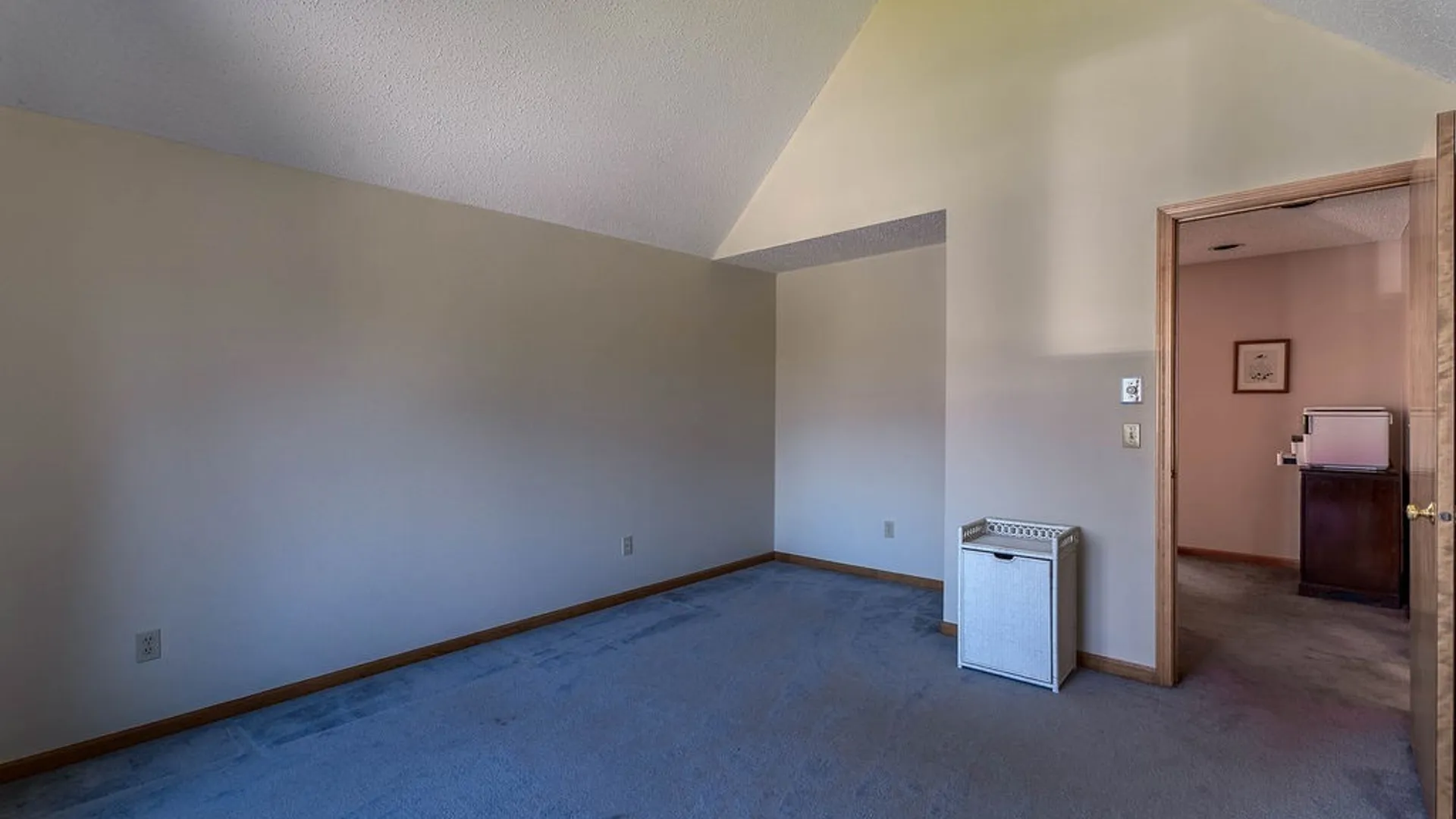 Property at 97 Markley Drive, Amherst, NY 14068 33