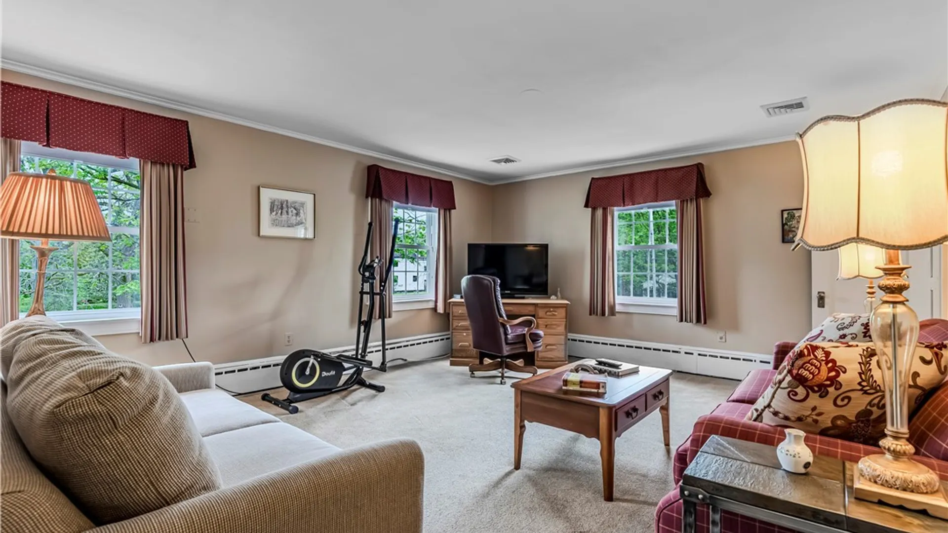 Property at 2810 Genesee Street, Utica, NY 13502 22