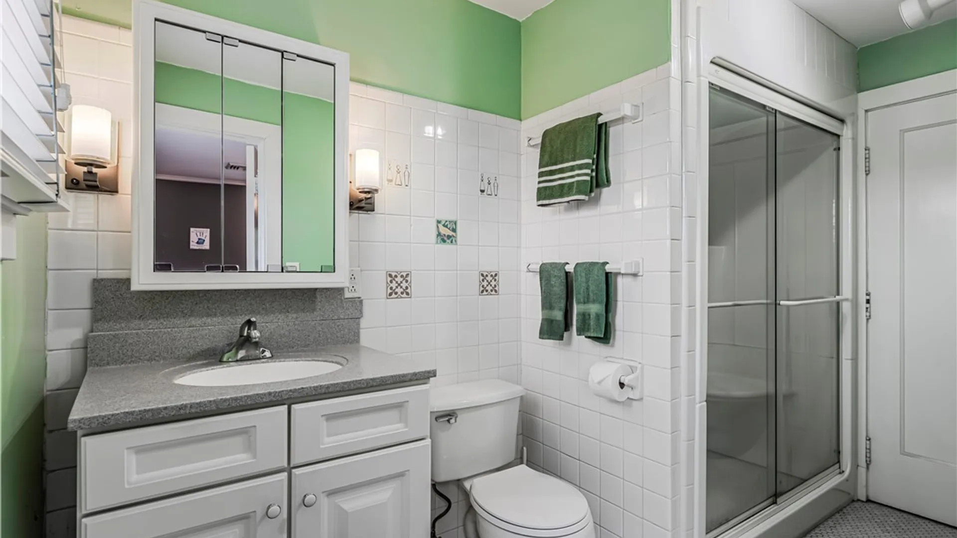 Property at 2810 Genesee Street, Utica, NY 13502 32