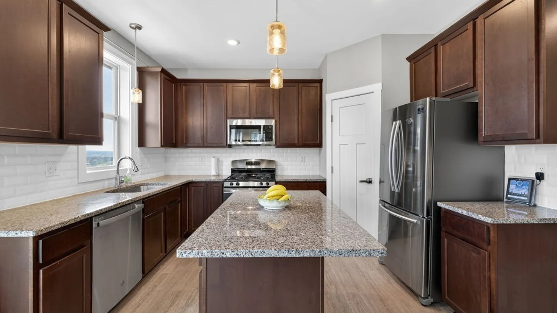 Property at 5543 Rolling Meadows Way, Camillus, NY 13031 11