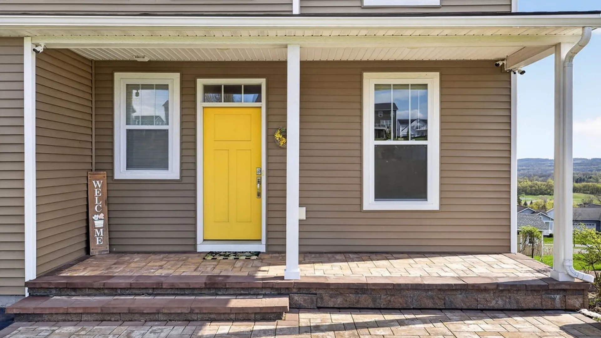 Property at 5543 Rolling Meadows Way, Camillus, NY 13031 2