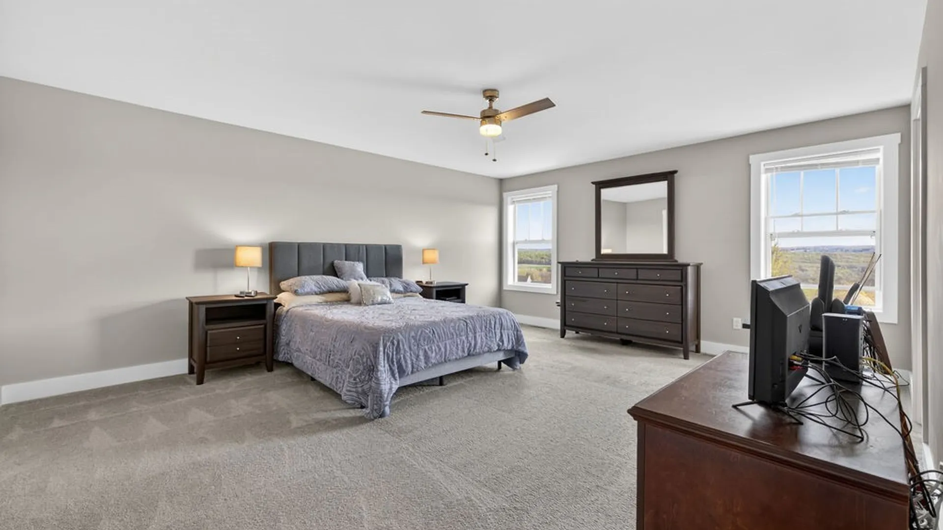 Property at 5543 Rolling Meadows Way, Camillus, NY 13031 25