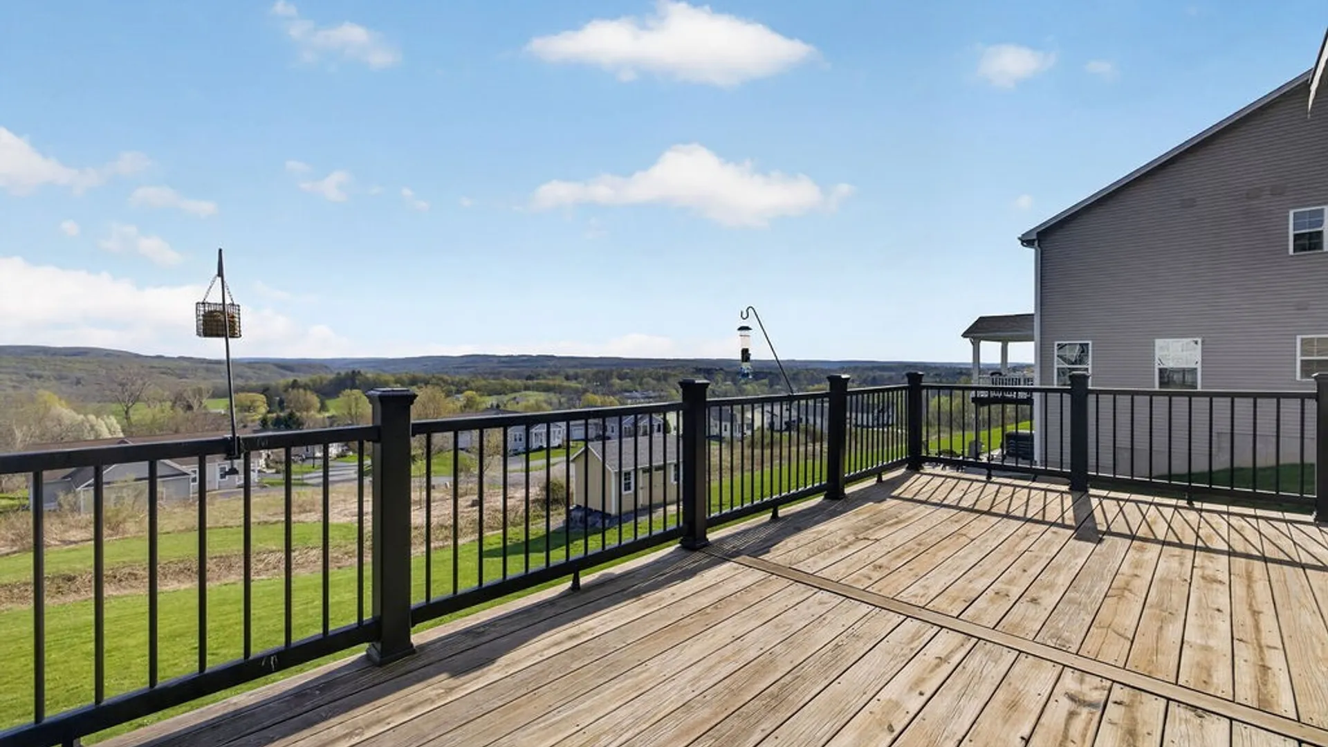 Property at 5543 Rolling Meadows Way, Camillus, NY 13031 45