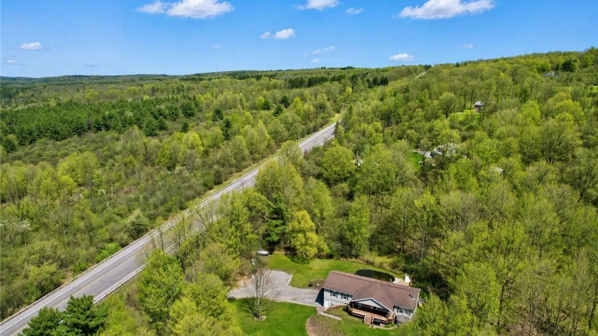 Property at 1426 Rte 20, Cazenovia, NY 13035 4