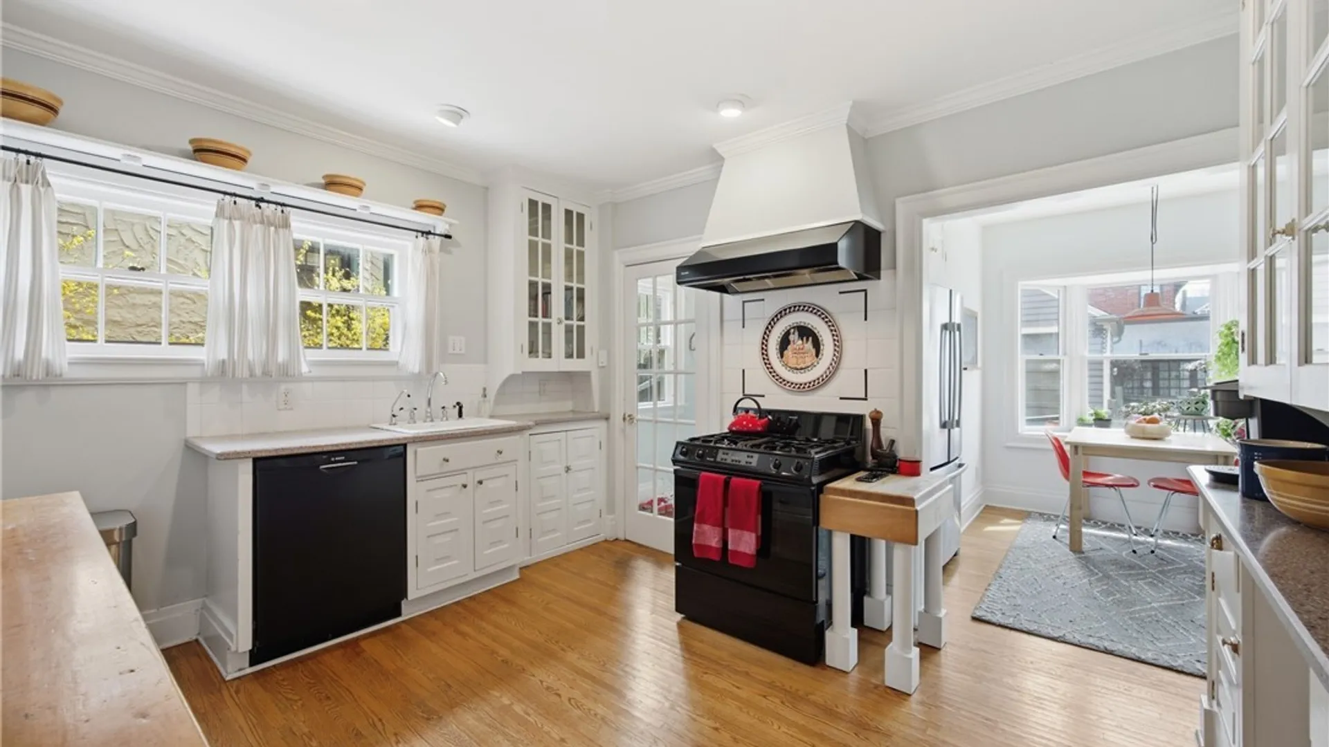 Property at 96 Chatham Avenue, Buffalo, NY 14216 17