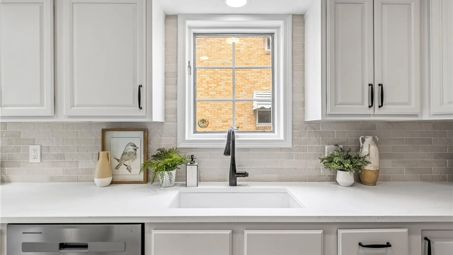 Property at 601 Roycroft Boulevard, Cheektowaga, NY 14225 19