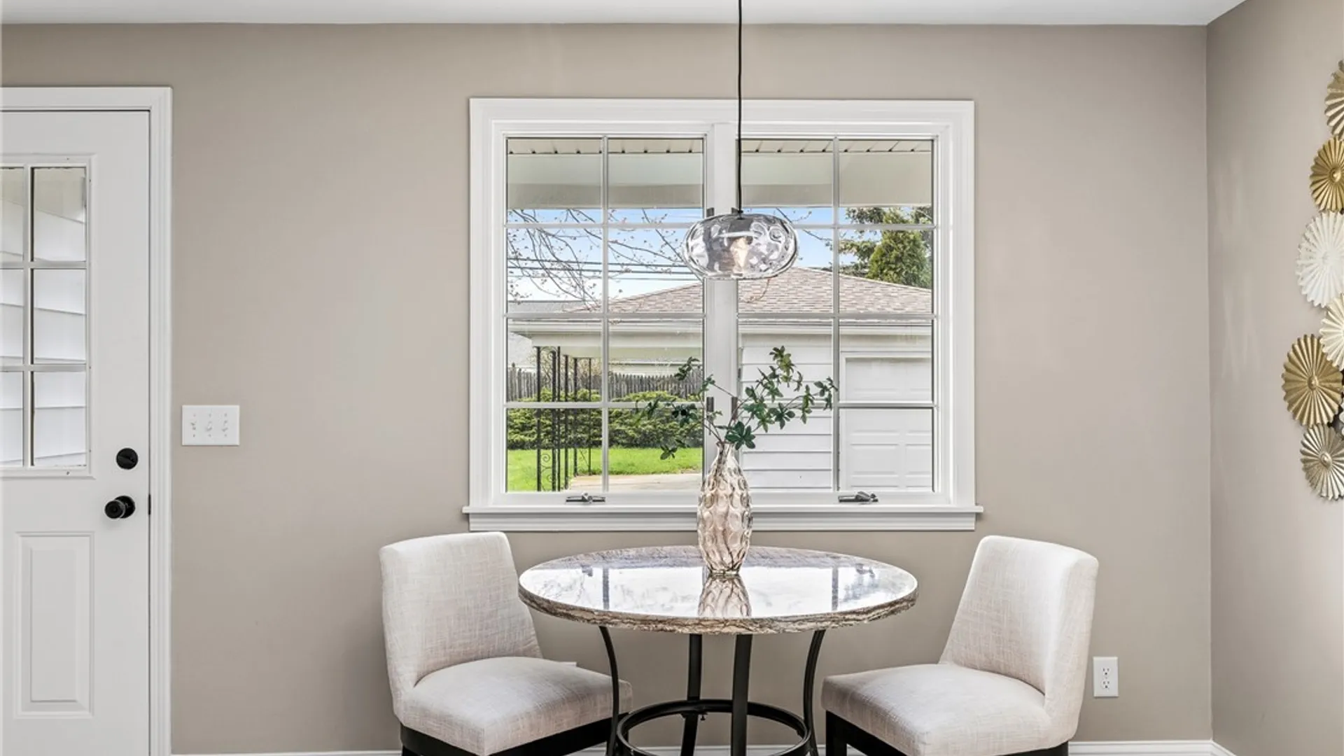 Property at 601 Roycroft Boulevard, Cheektowaga, NY 14225 21