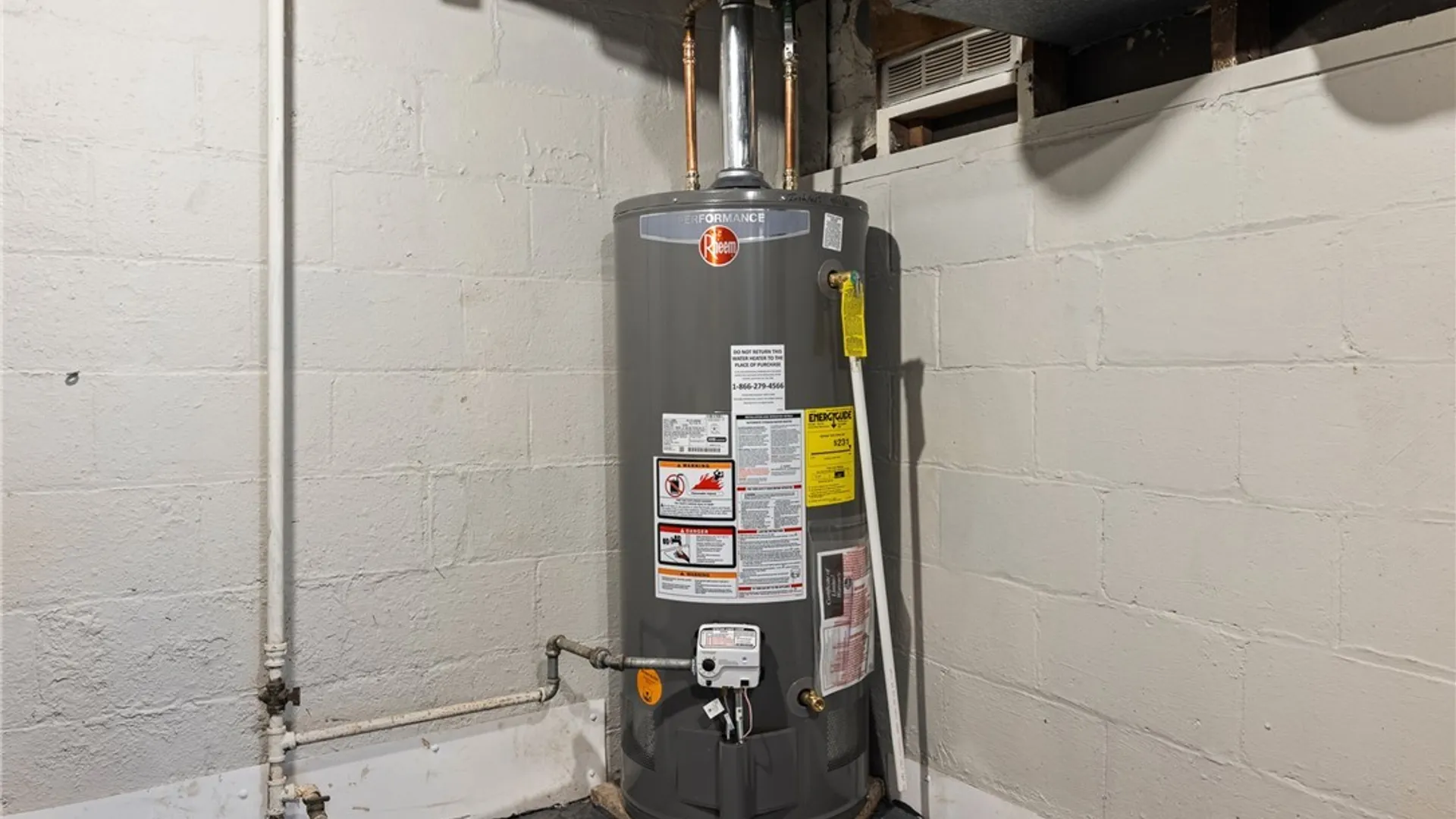 Property at 601 Roycroft Boulevard, Cheektowaga, NY 14225 36