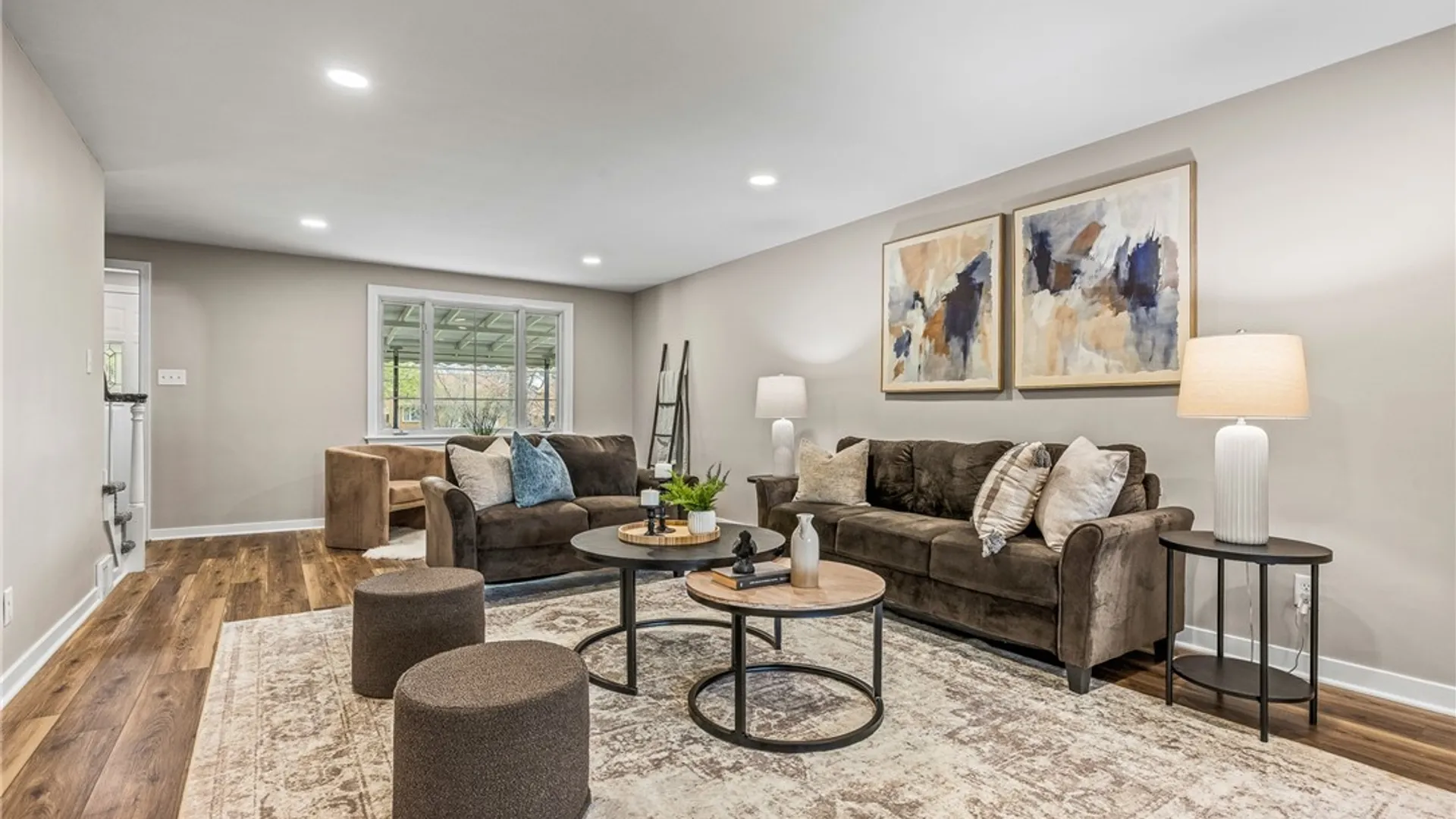 Property at 601 Roycroft Boulevard, Cheektowaga, NY 14225 9