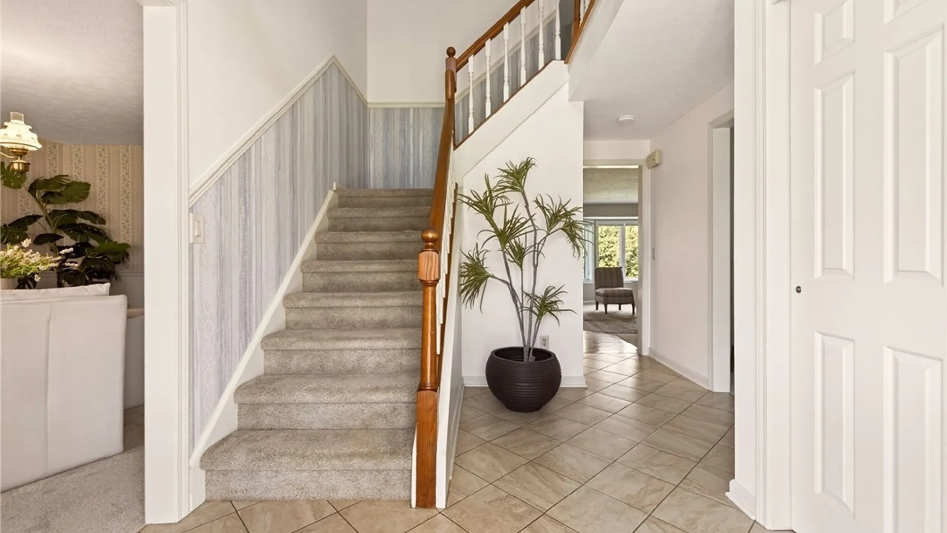 Property at 480 Spring Meadow Lane, Webster, NY 14580 9