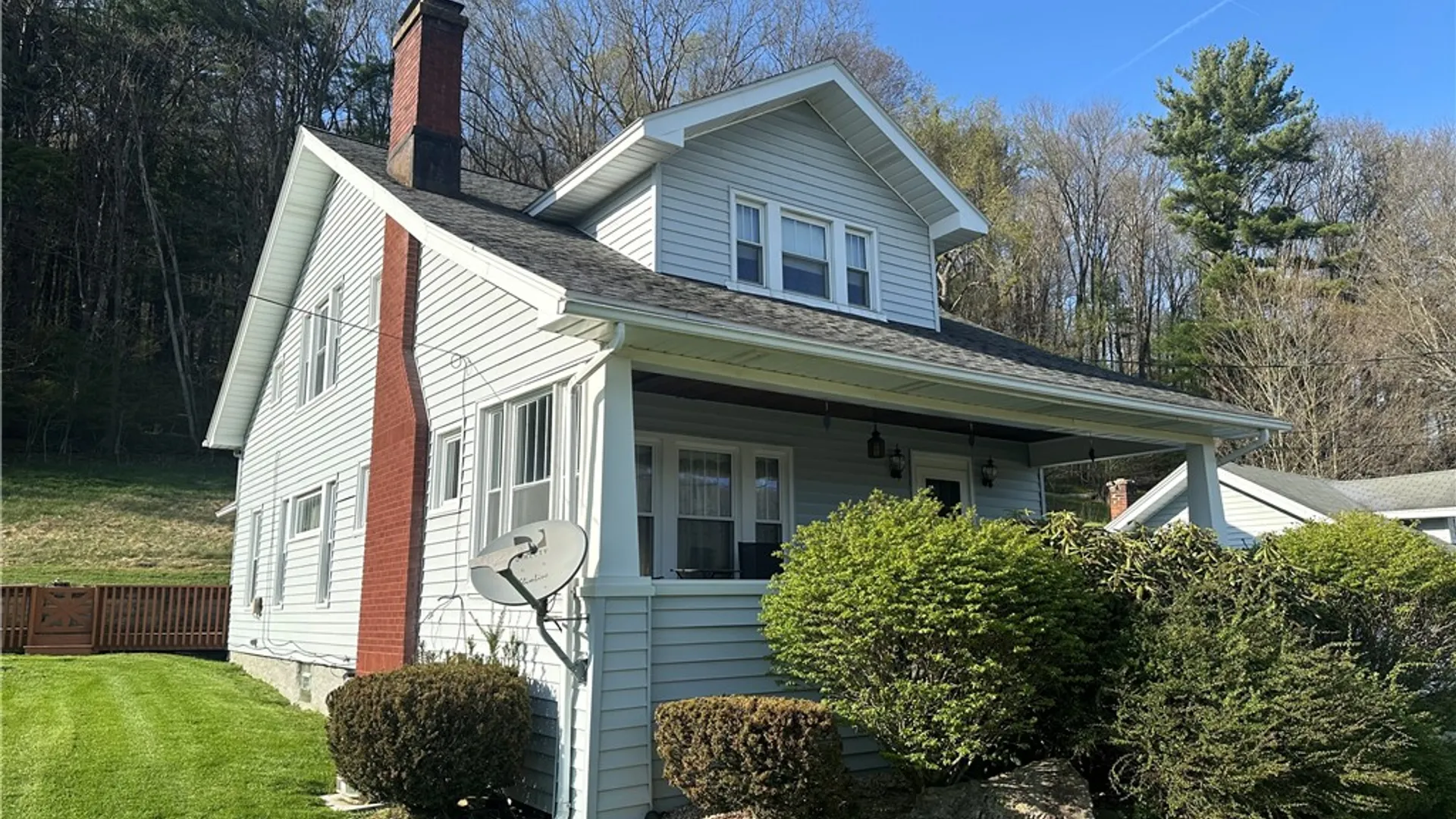 Property at 570 Washington Street, Bradford Town, PA 16701 3