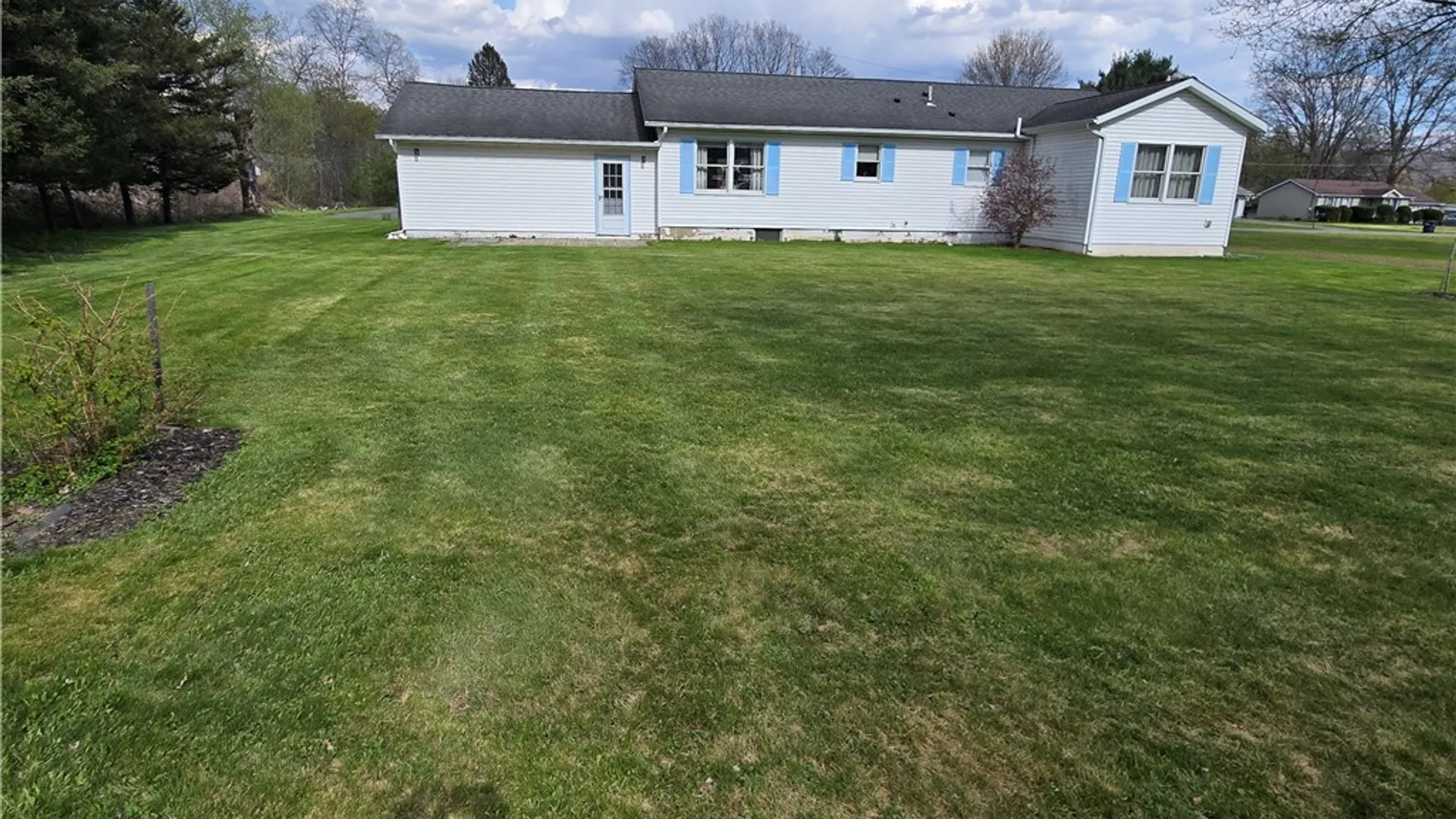 Property at 25 Kelley Drive, Big Flats, NY 14814 29