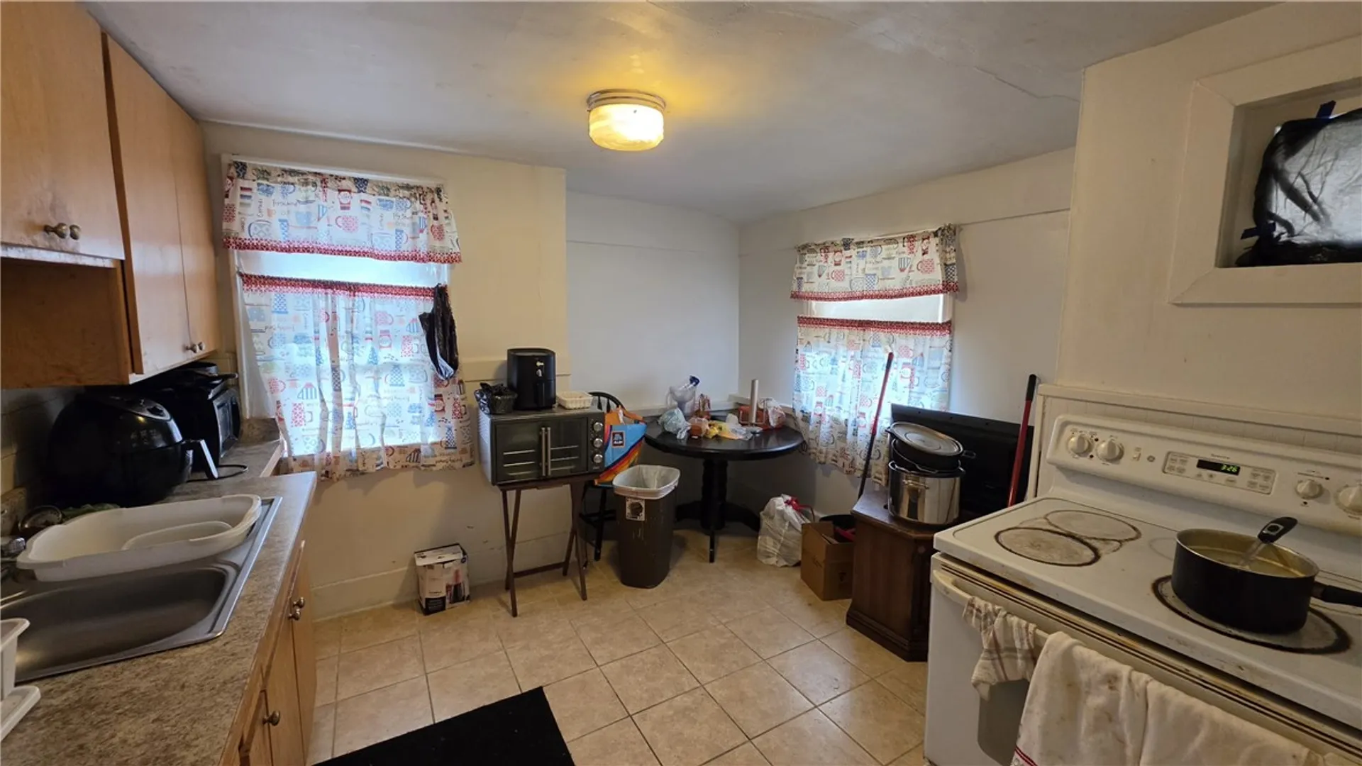 Property at 547 Avis St, Rochester, NY 14615 6