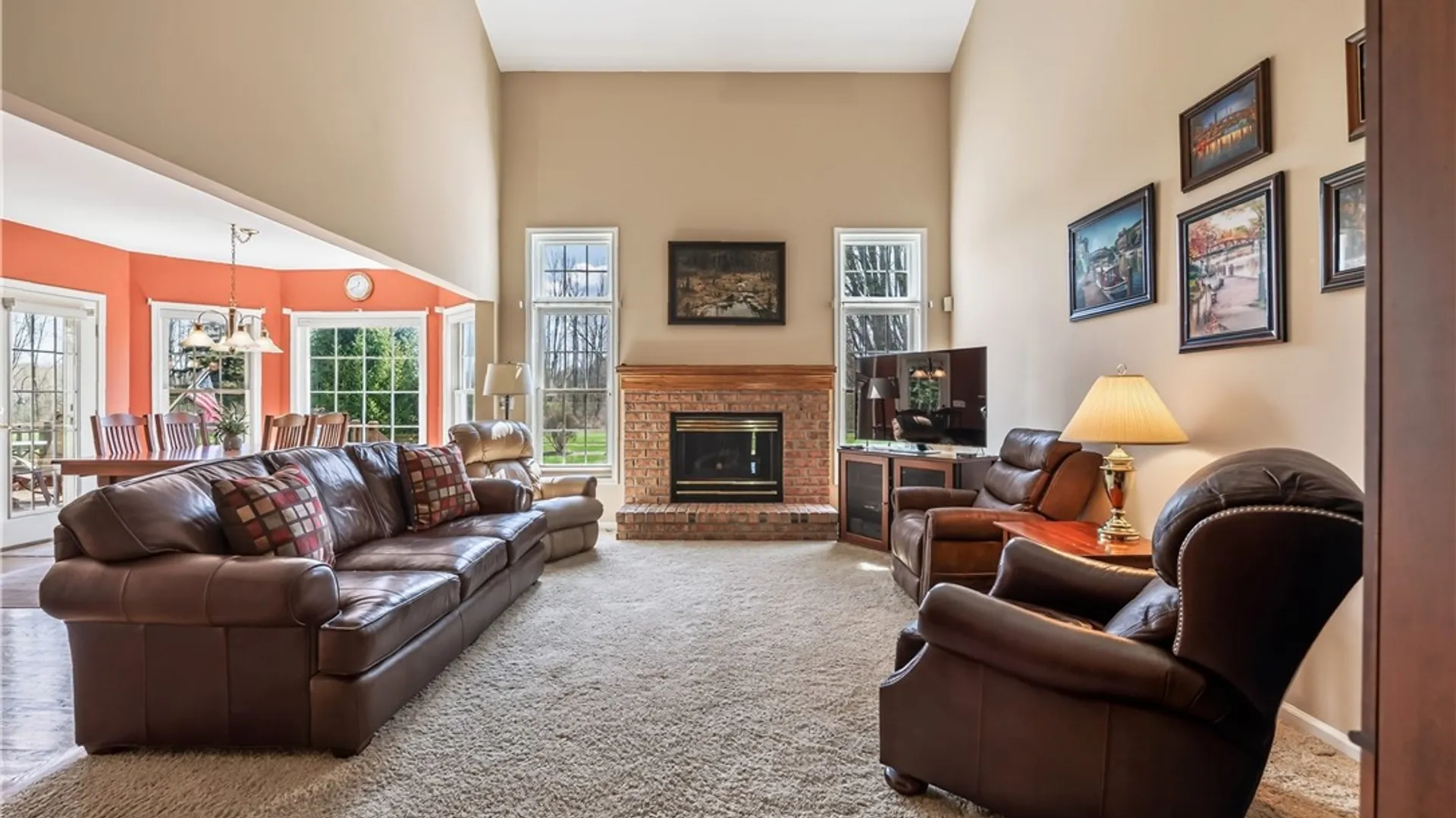 Property at 17 Sanibel Dr Drive, Perinton, NY 14450 13