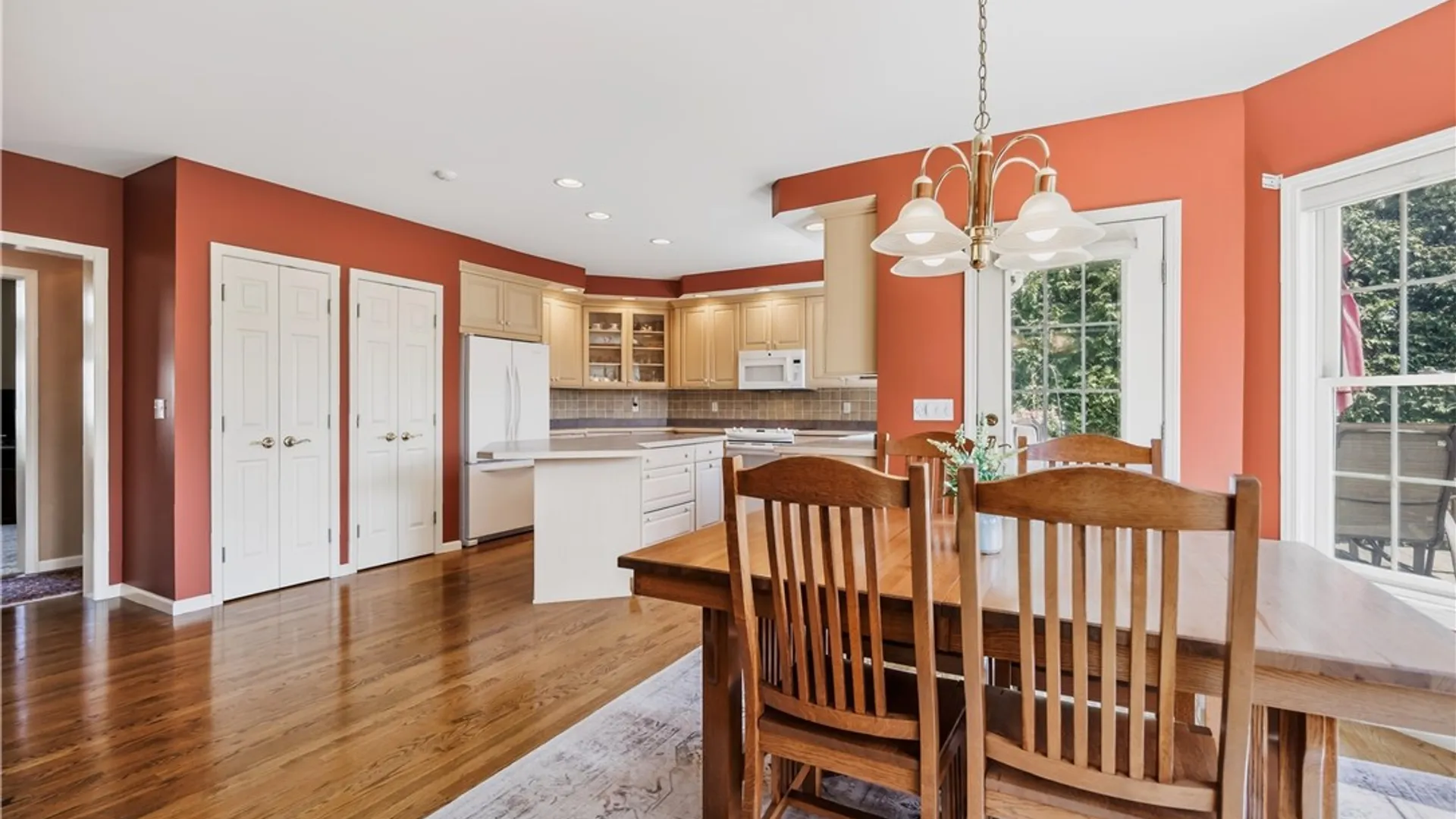 Property at 17 Sanibel Dr Drive, Perinton, NY 14450 16