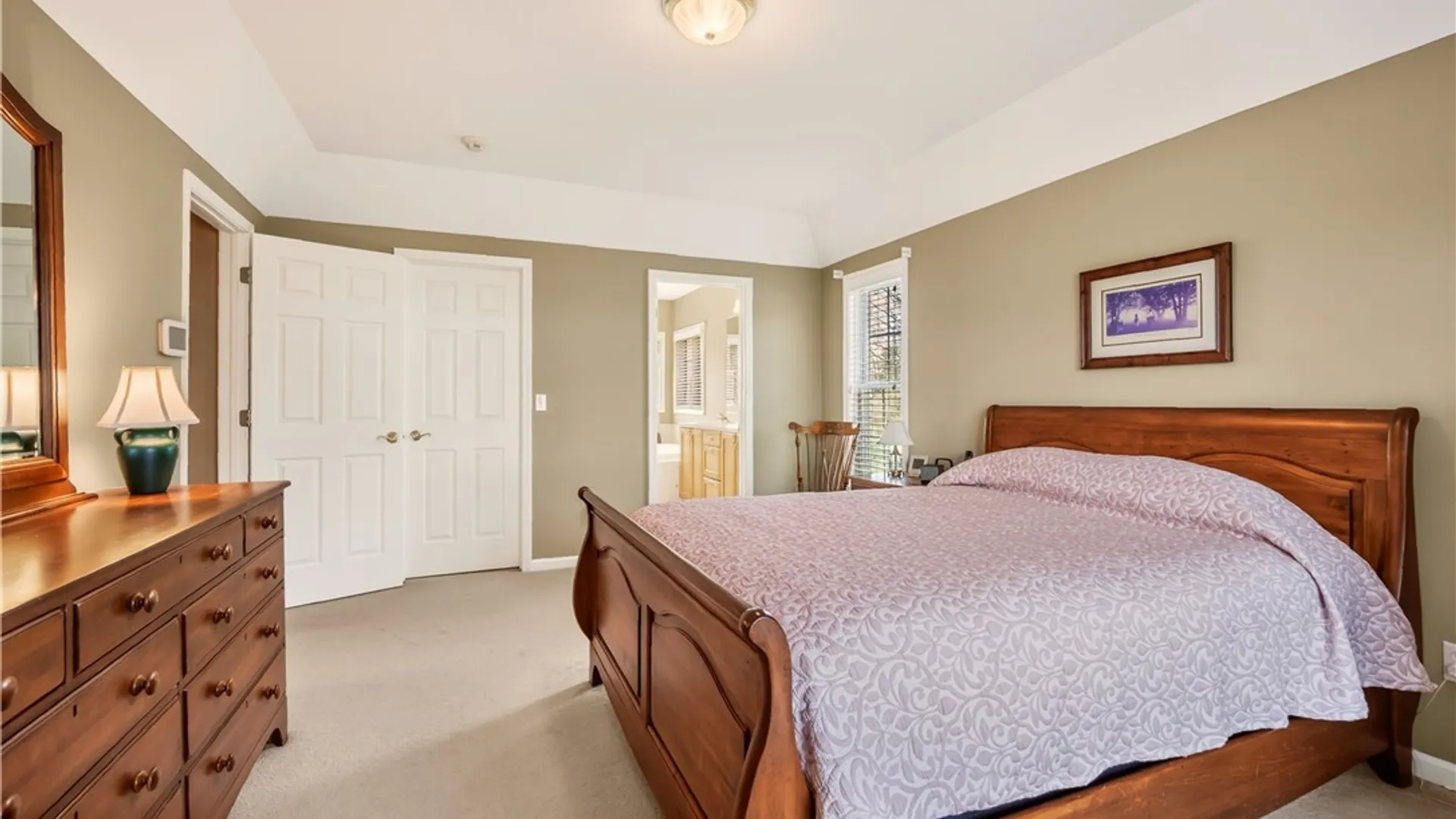 Property at 17 Sanibel Dr Drive, Perinton, NY 14450 25