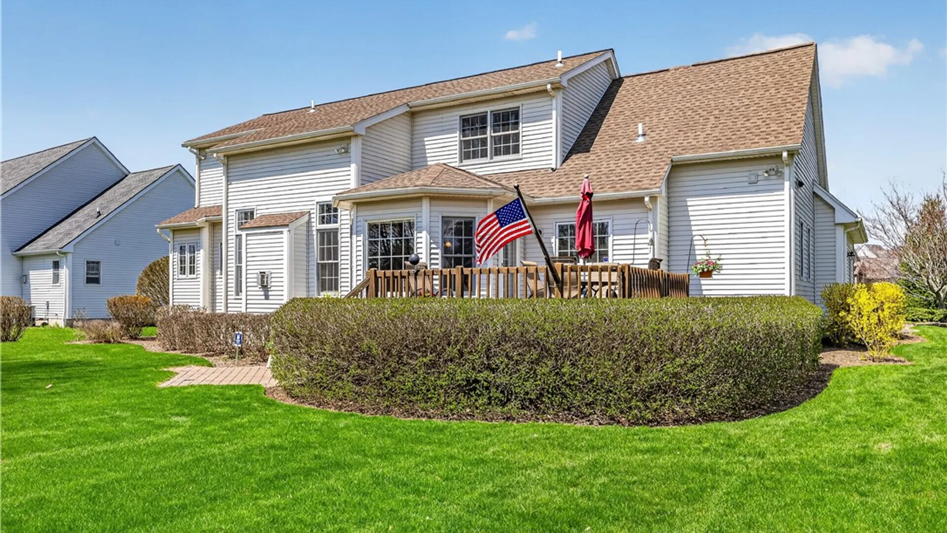 Property at 17 Sanibel Dr Drive, Perinton, NY 14450 41