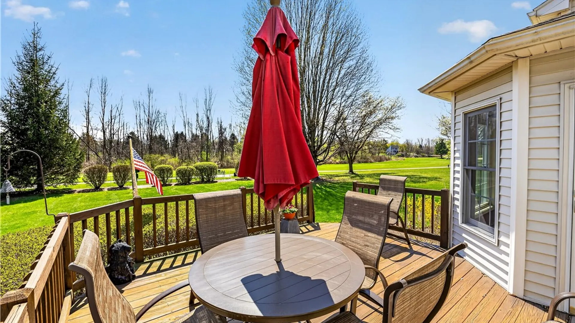 Property at 17 Sanibel Dr Drive, Perinton, NY 14450 43