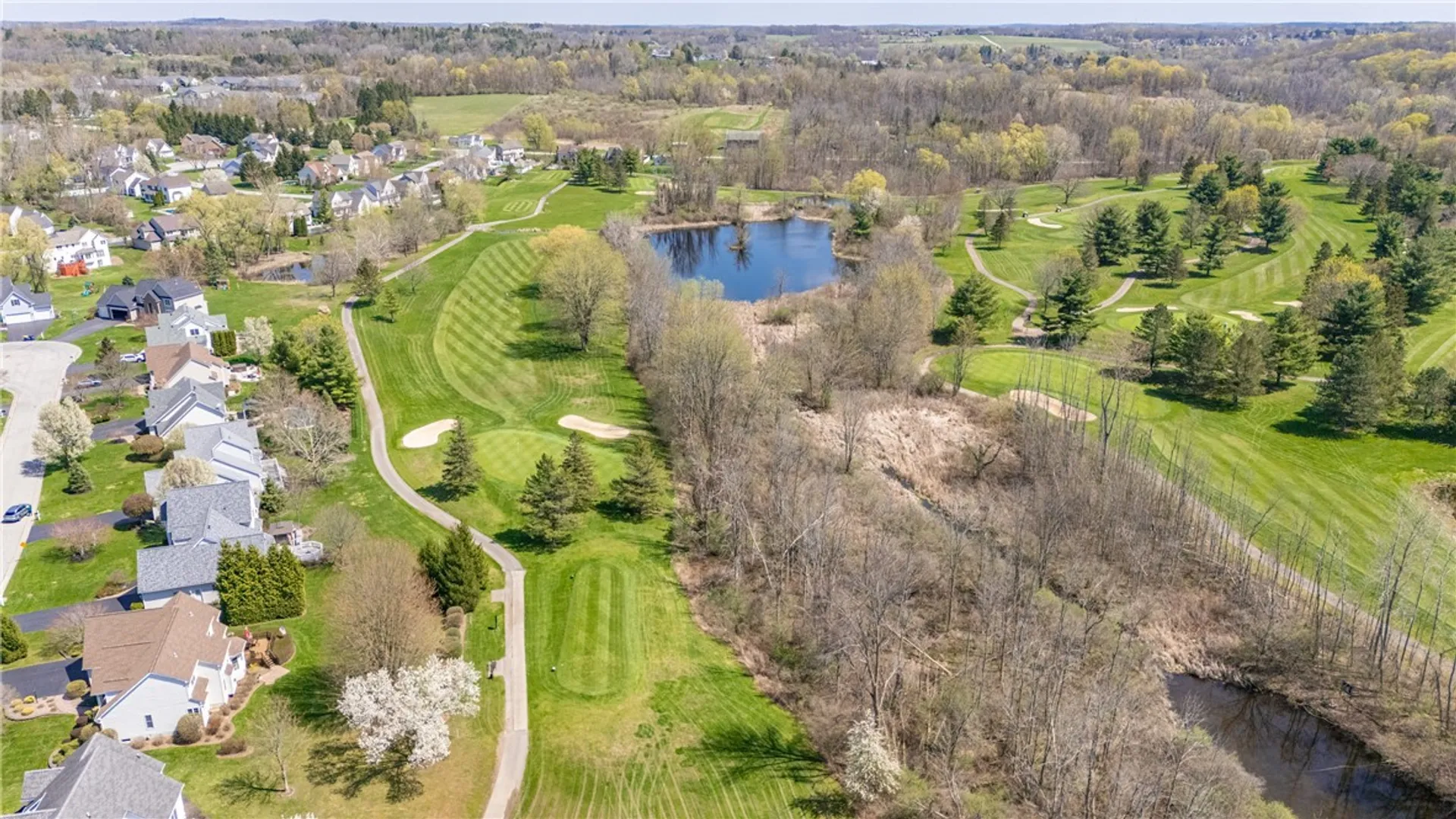 Property at 17 Sanibel Dr Drive, Perinton, NY 14450 46