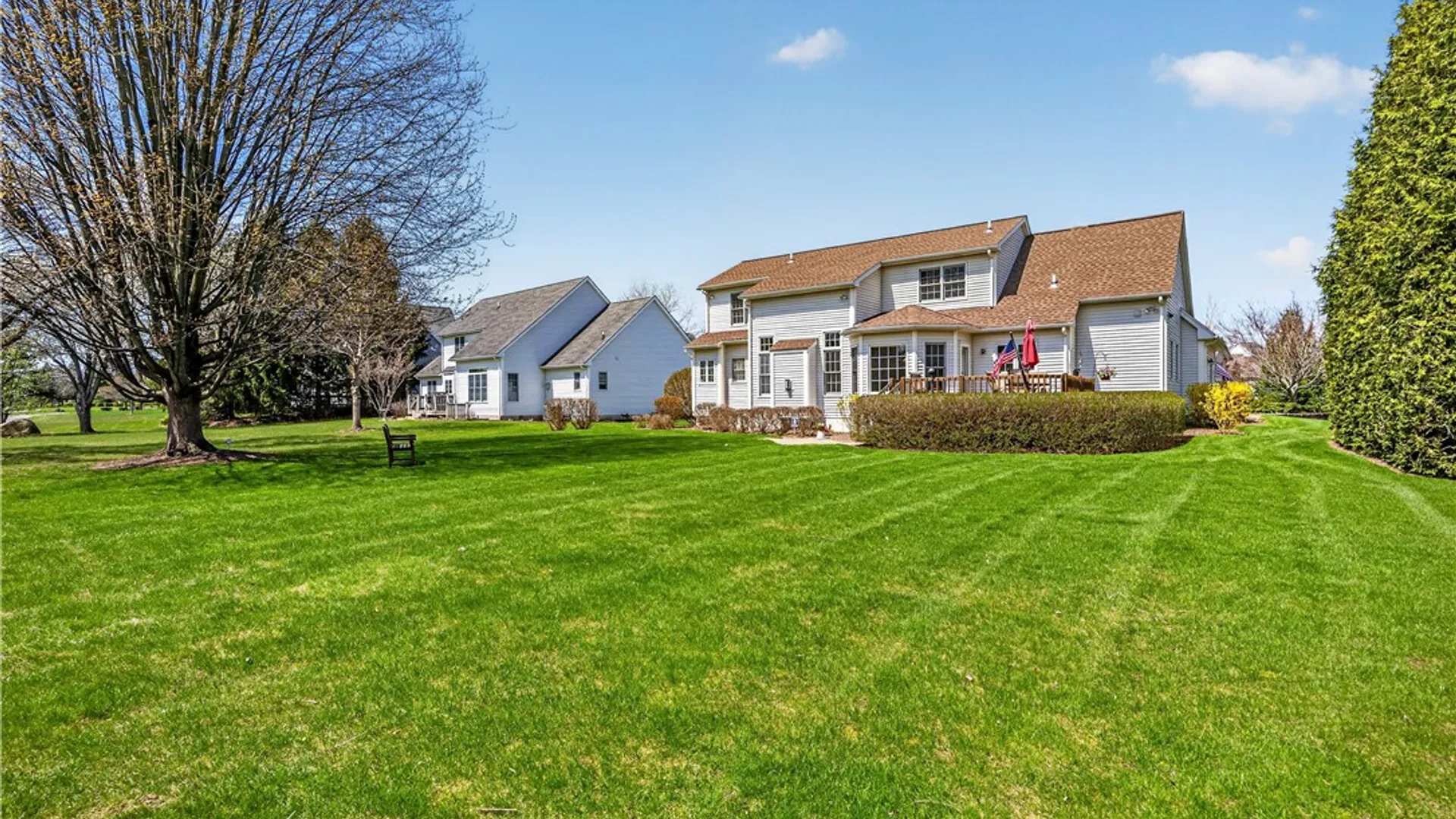 Property at 17 Sanibel Dr Drive, Perinton, NY 14450 8