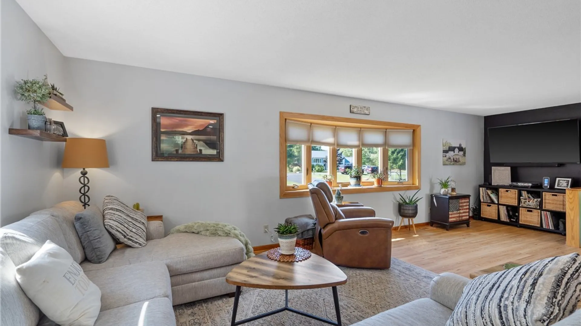 Property at 554 Baldwin Road, Volney, NY 13069 5