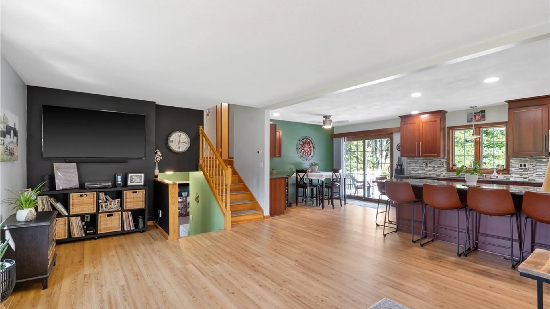 Property at 554 Baldwin Road, Volney, NY 13069 7