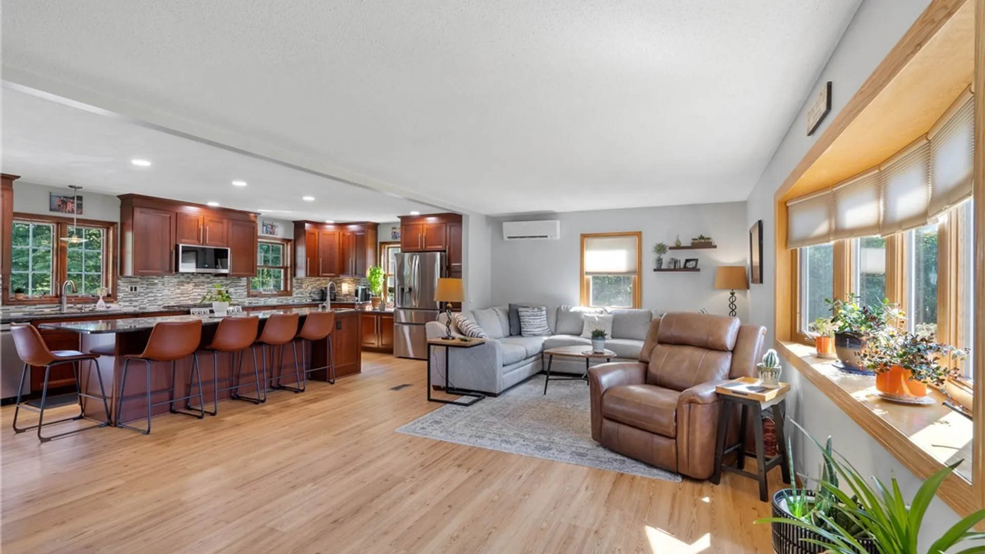 Property at 554 Baldwin Road, Volney, NY 13069 8