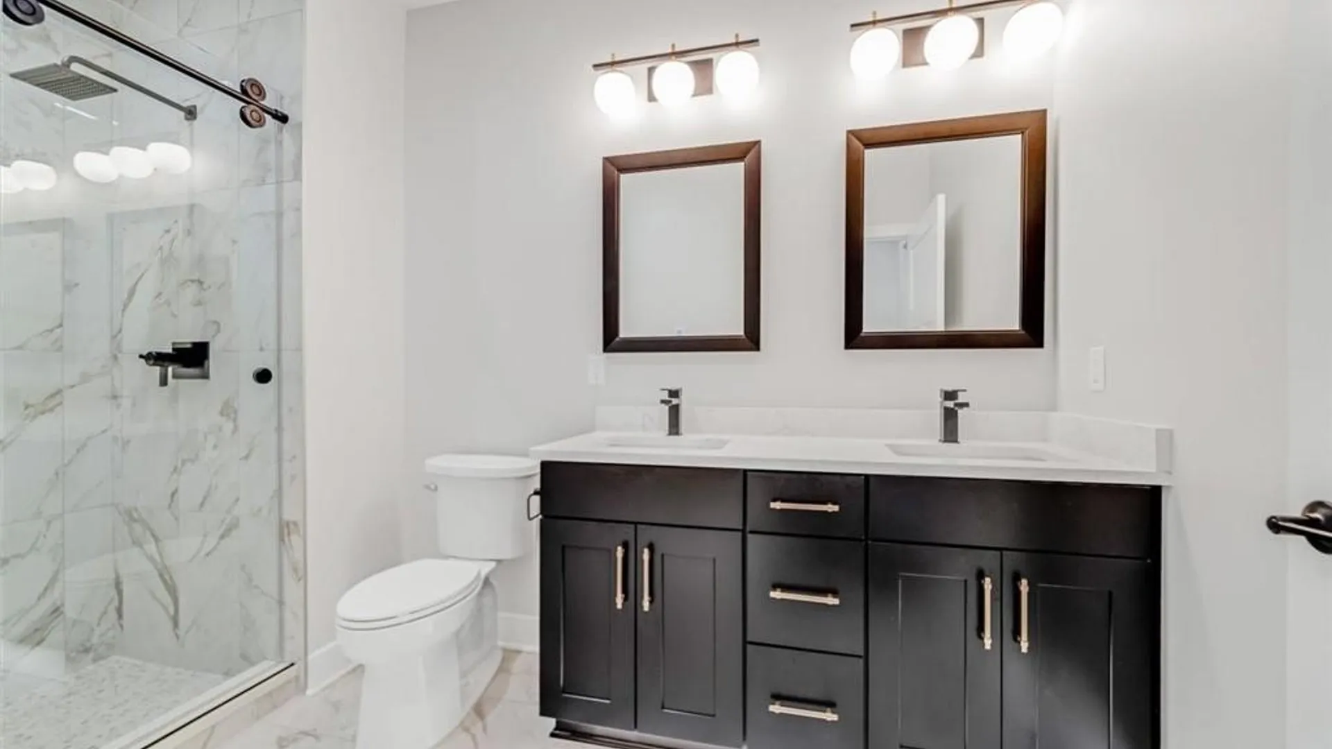 Property at 237 Cos Grande, Brighton, NY 14618 28