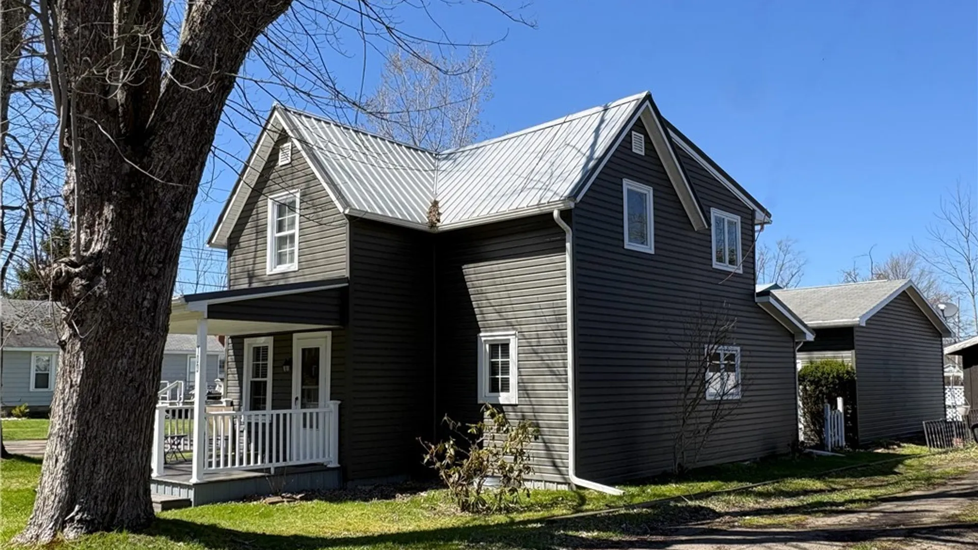 Property at 100 Boulevard Avenue, Ellicott, NY 14720 3