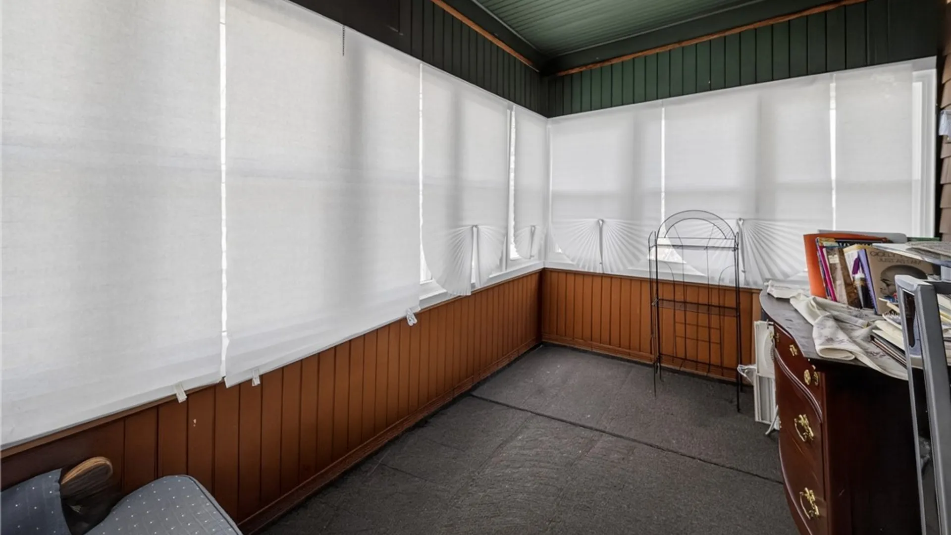 Property at 204 Parkway Drive, Syracuse, NY 13207 13